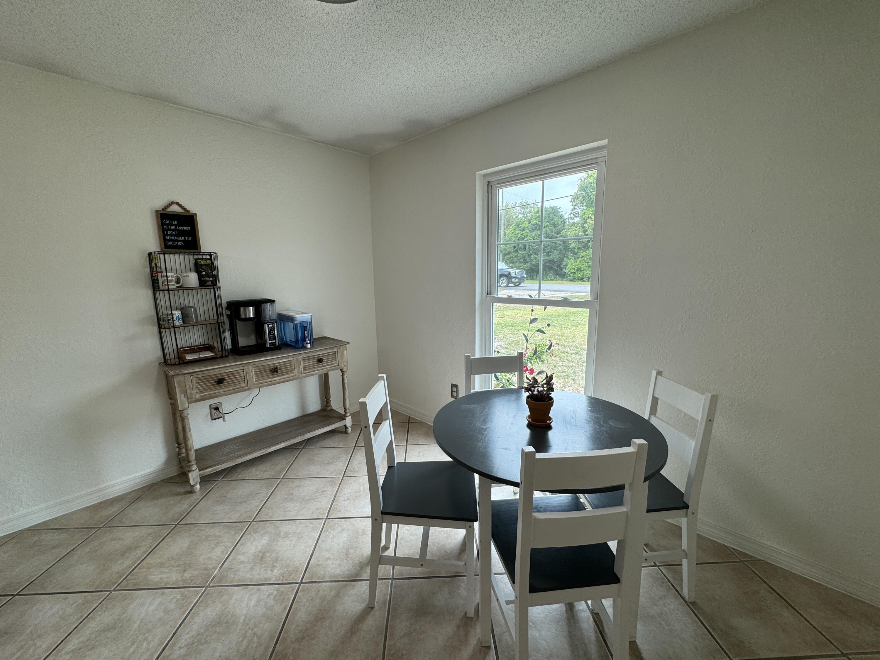 Emerald Beach; Plat 1, Lot 20 Blk A - Residential Lease