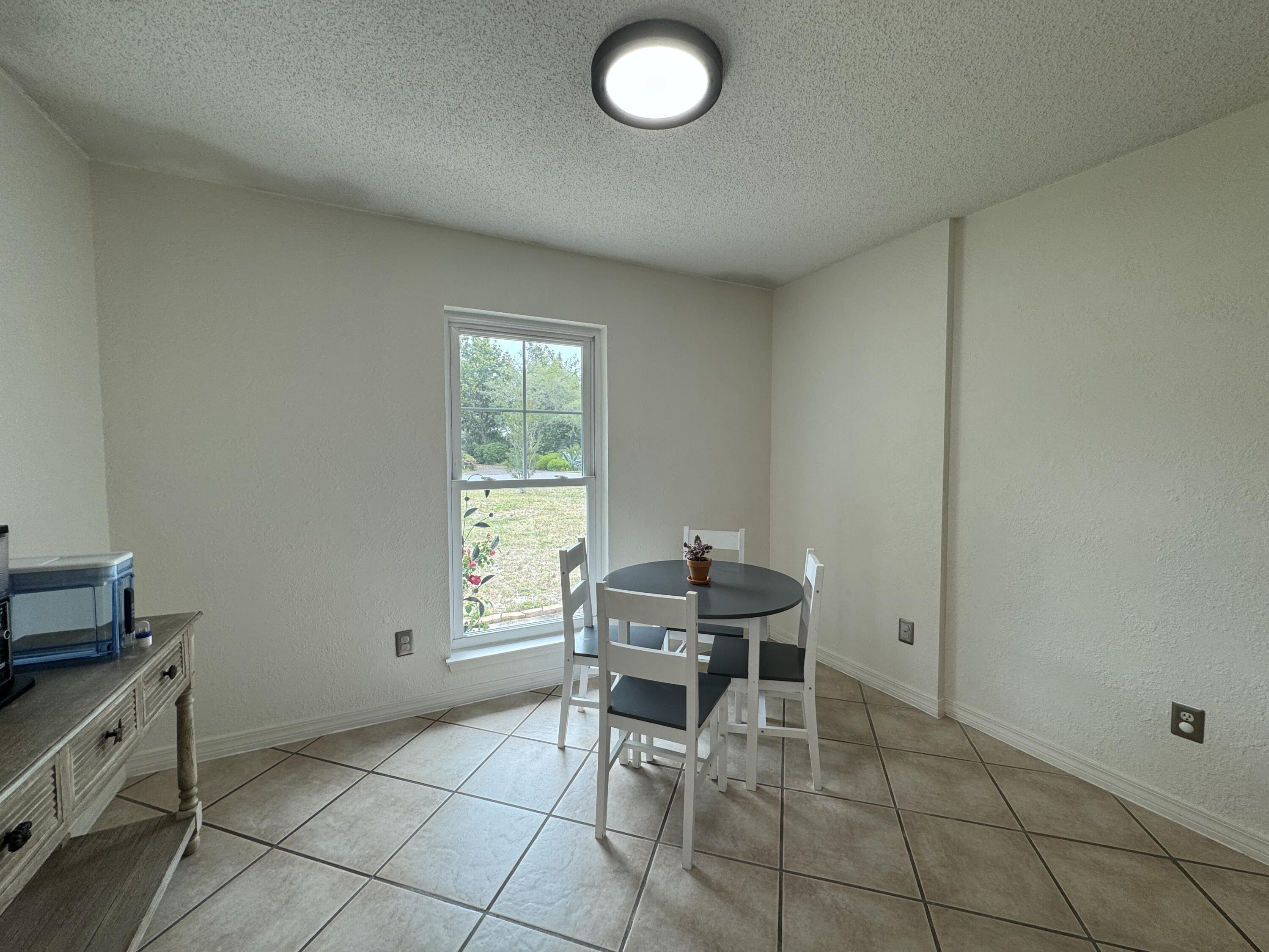 Emerald Beach; Plat 1, Lot 20 Blk A - Residential Lease