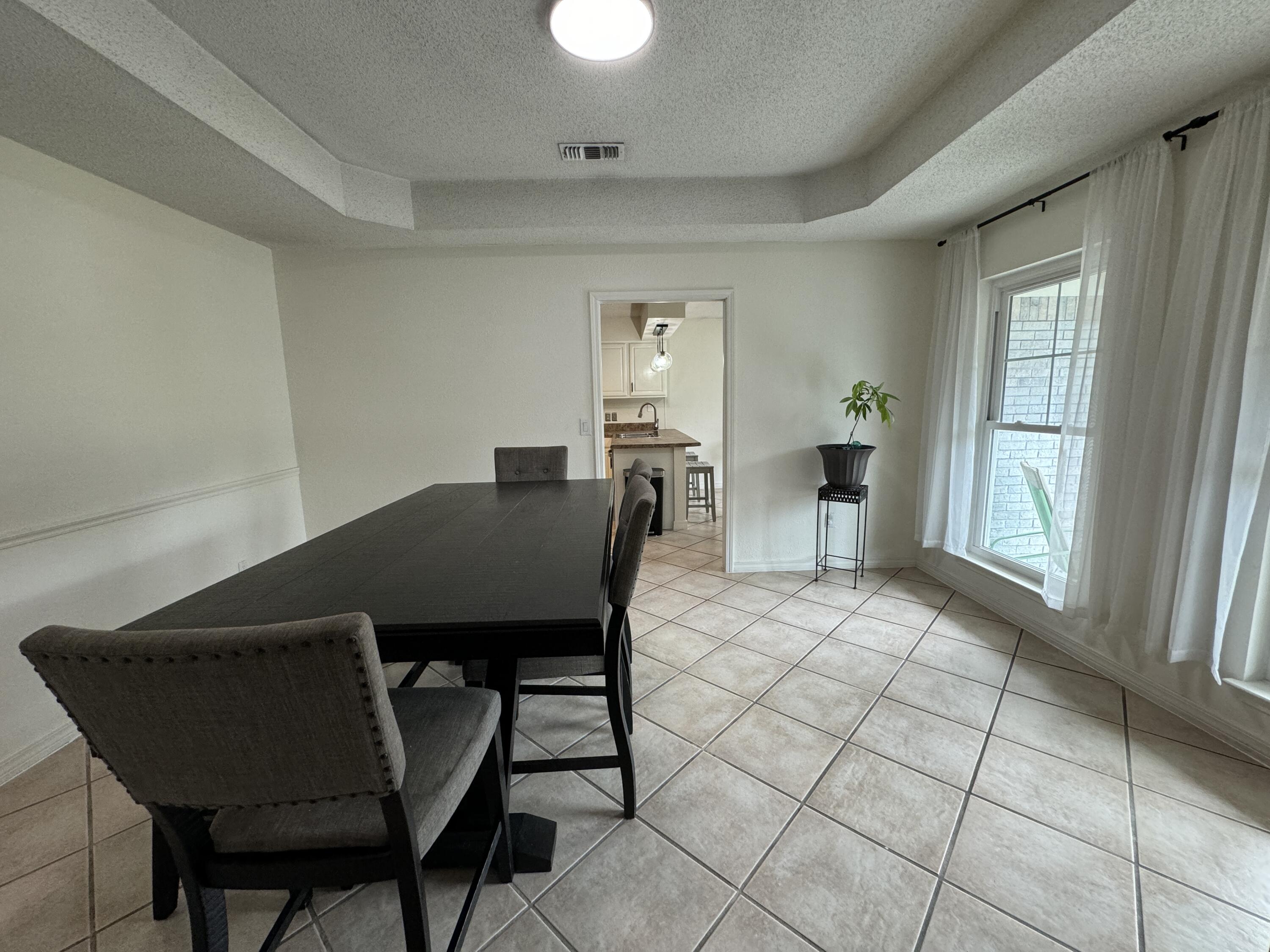 Emerald Beach; Plat 1, Lot 20 Blk A - Residential Lease