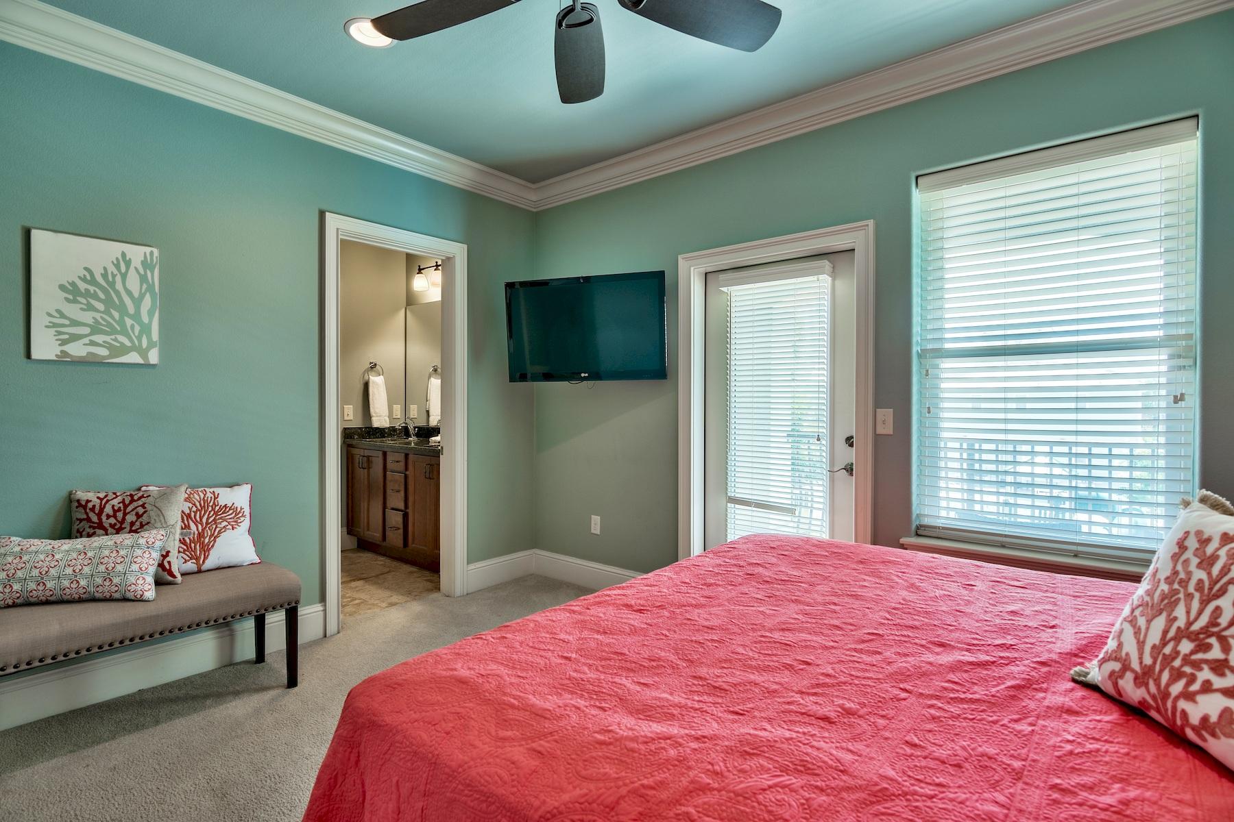 CRYSTAL BEACH - Residential