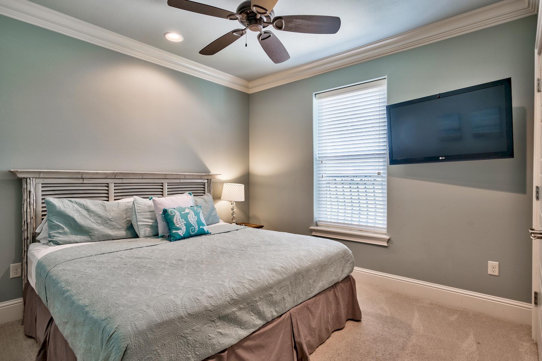 CRYSTAL BEACH - Residential
