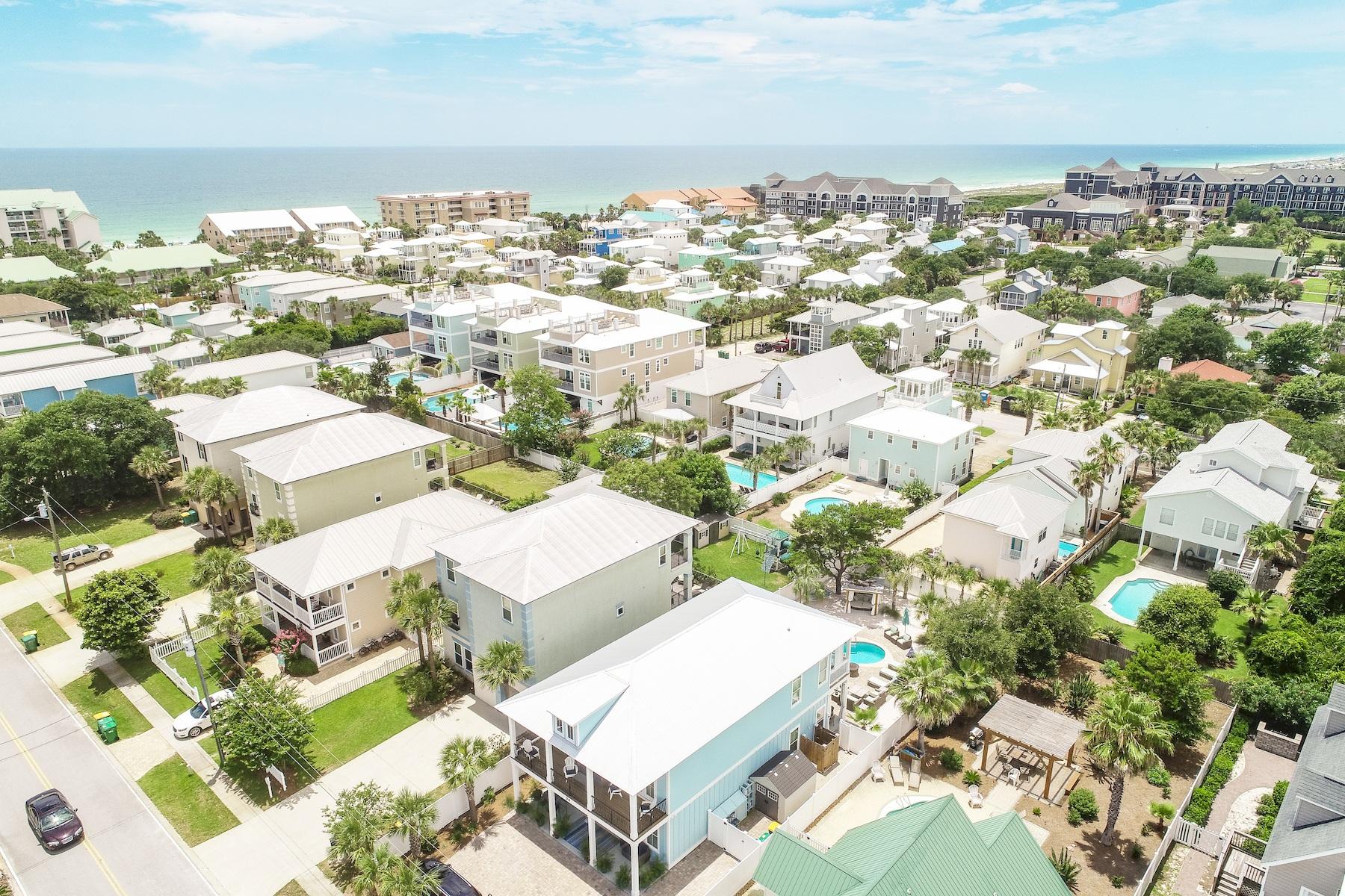 CRYSTAL BEACH - Residential