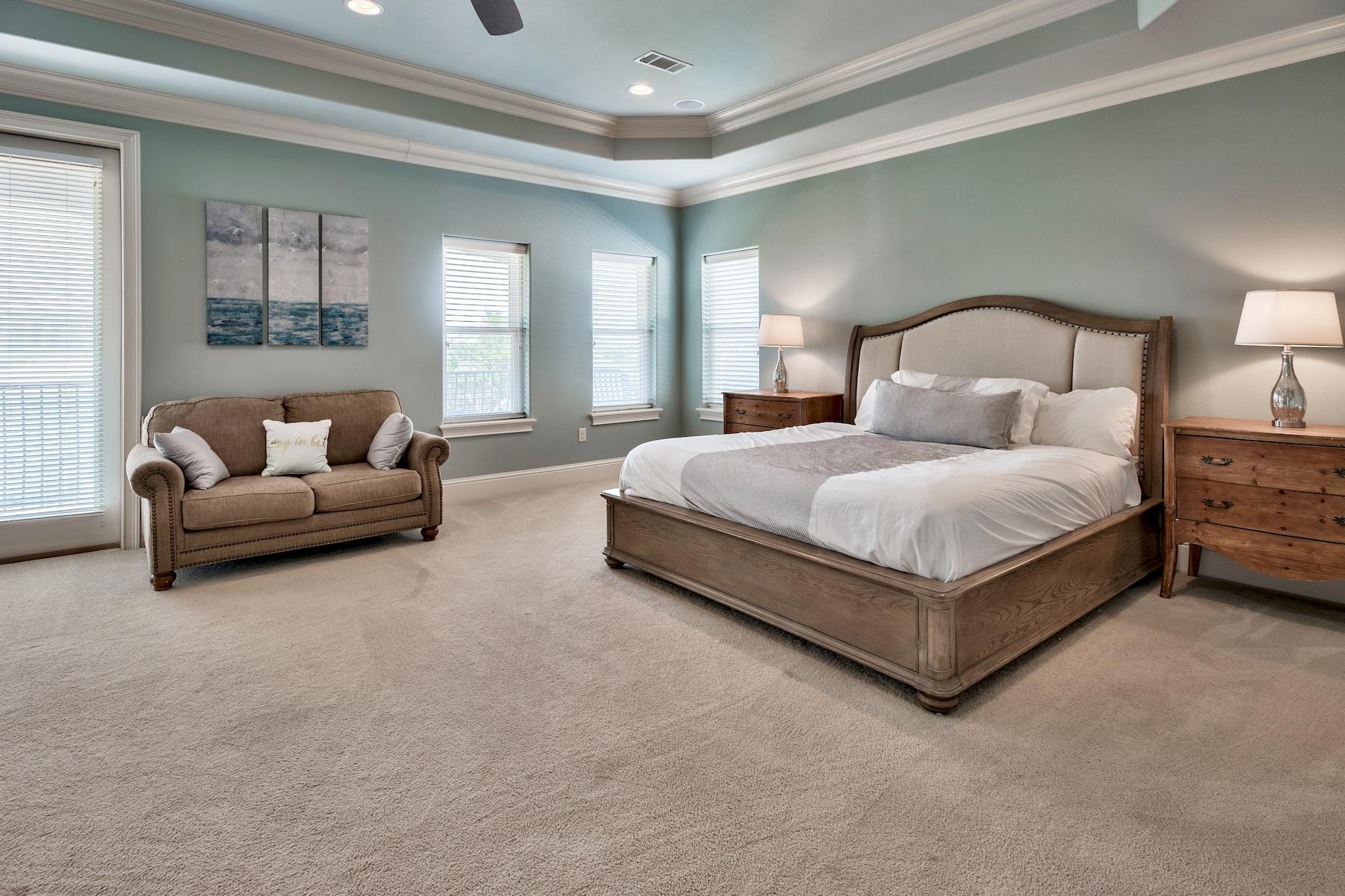 CRYSTAL BEACH - Residential
