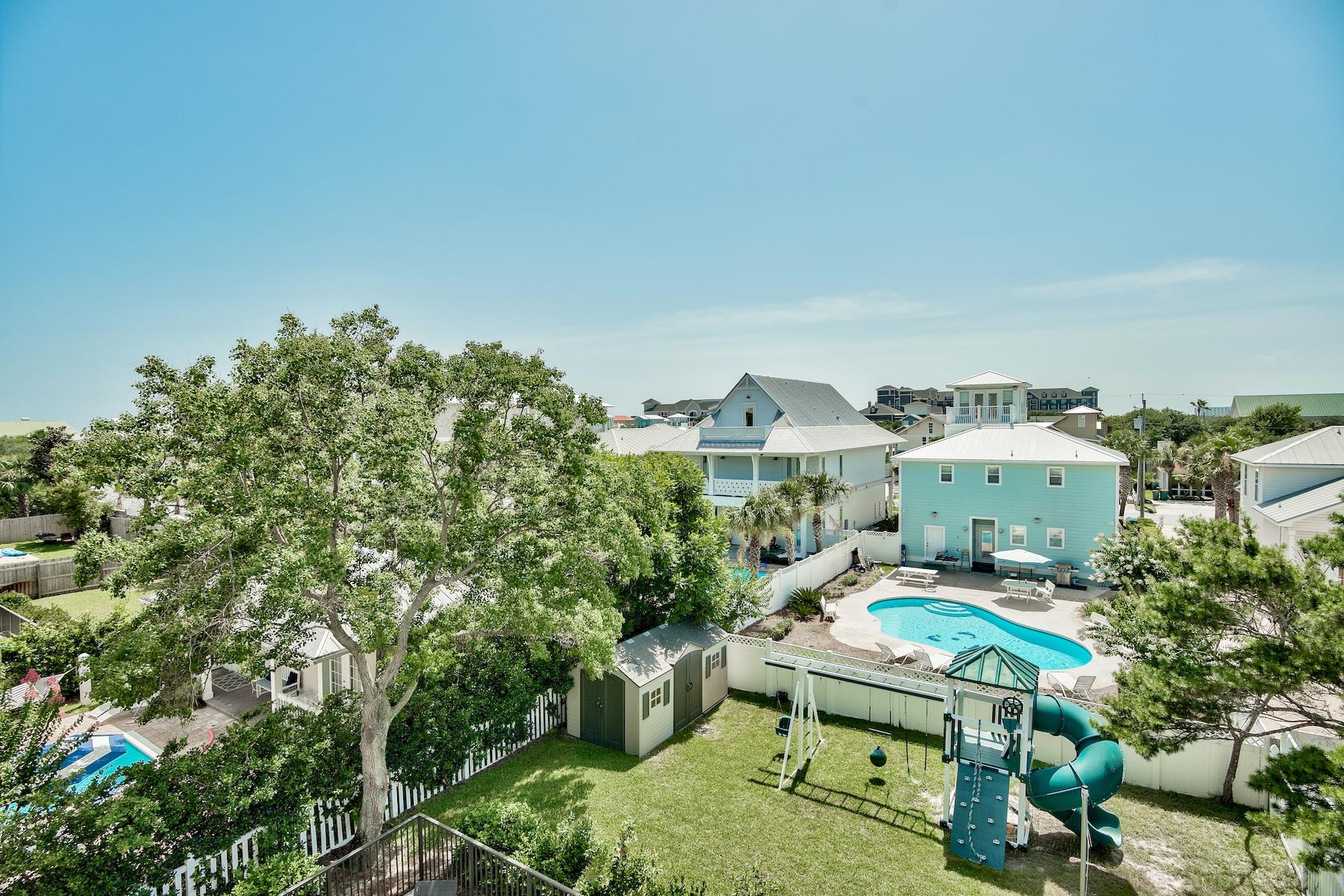 CRYSTAL BEACH - Residential