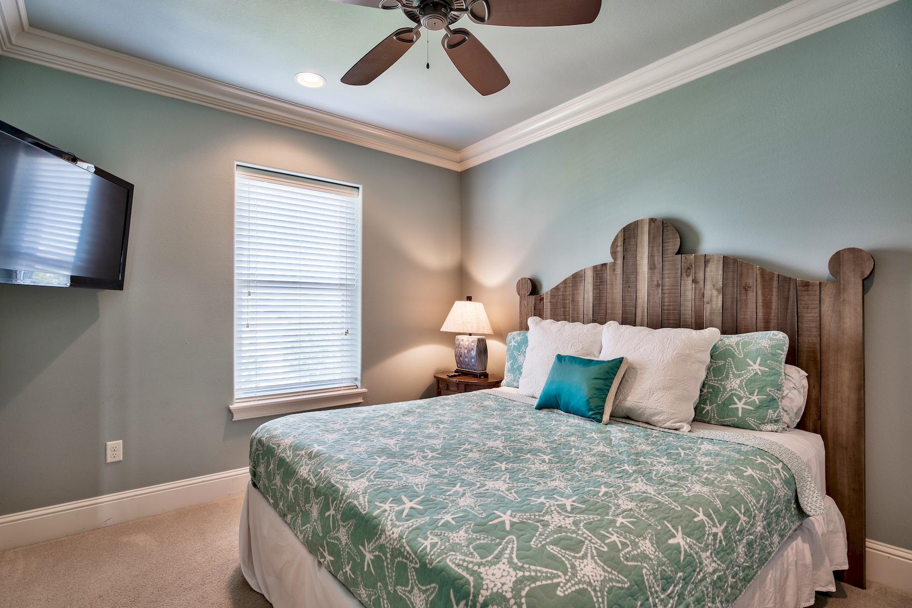 CRYSTAL BEACH - Residential