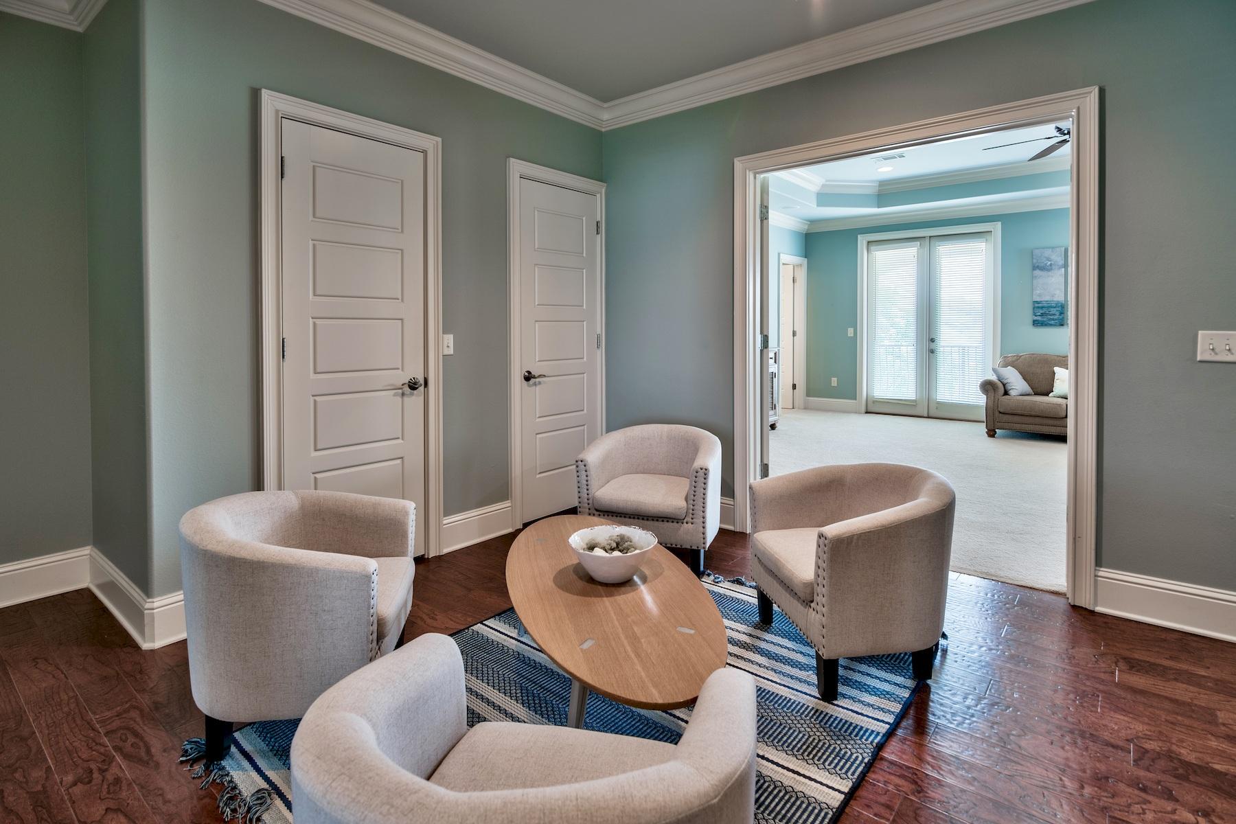 CRYSTAL BEACH - Residential