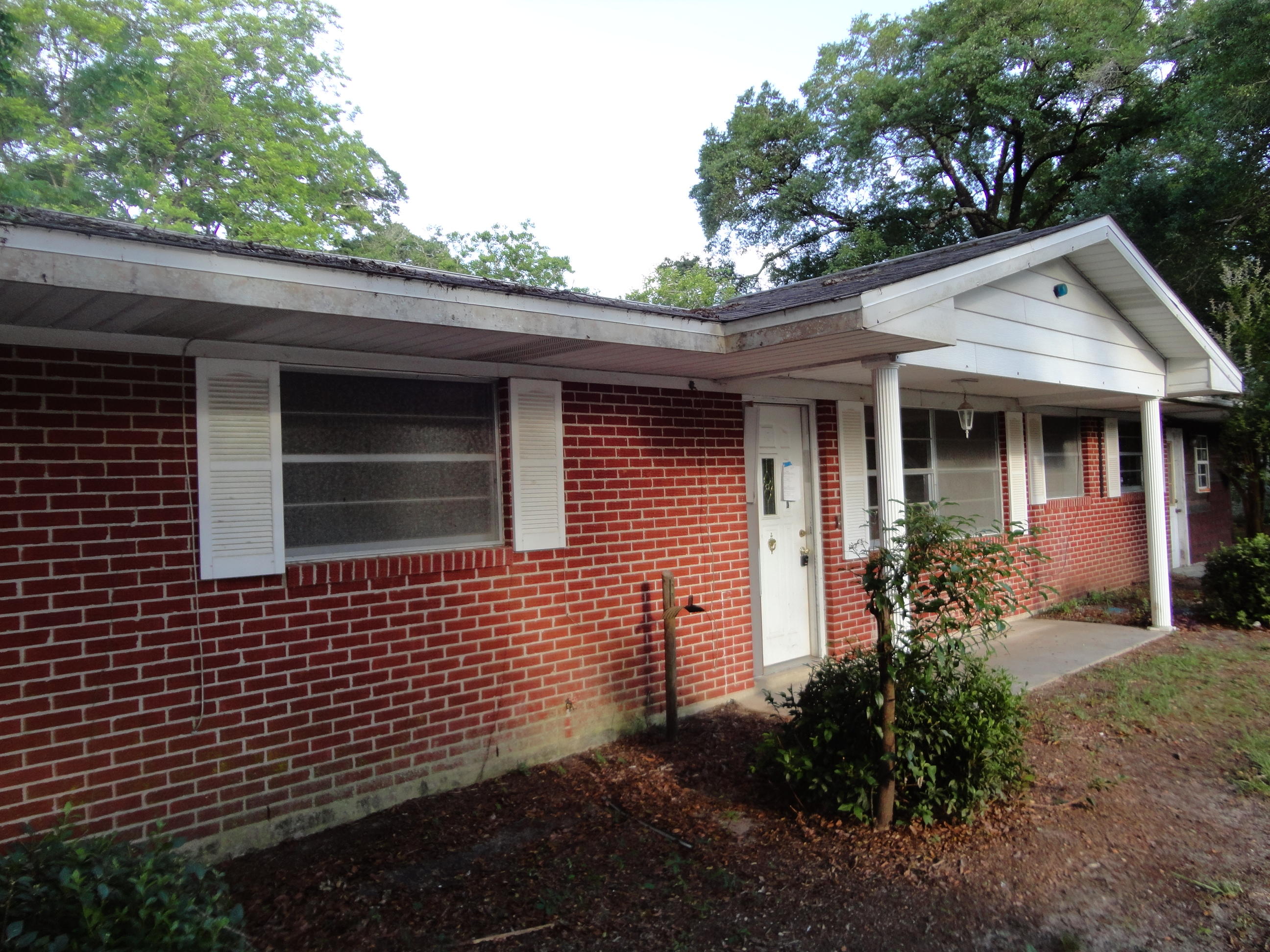 Druid Manor - Residential