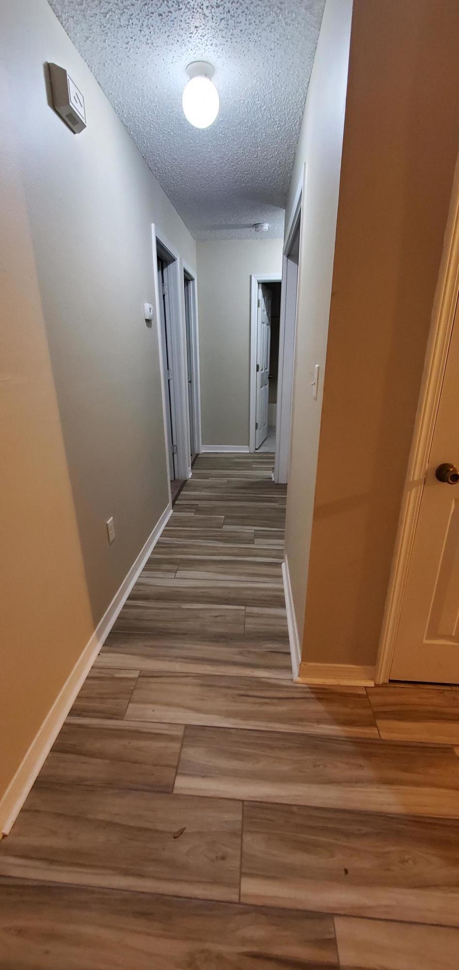 COUNTRY BREEZE ESTATES - Residential