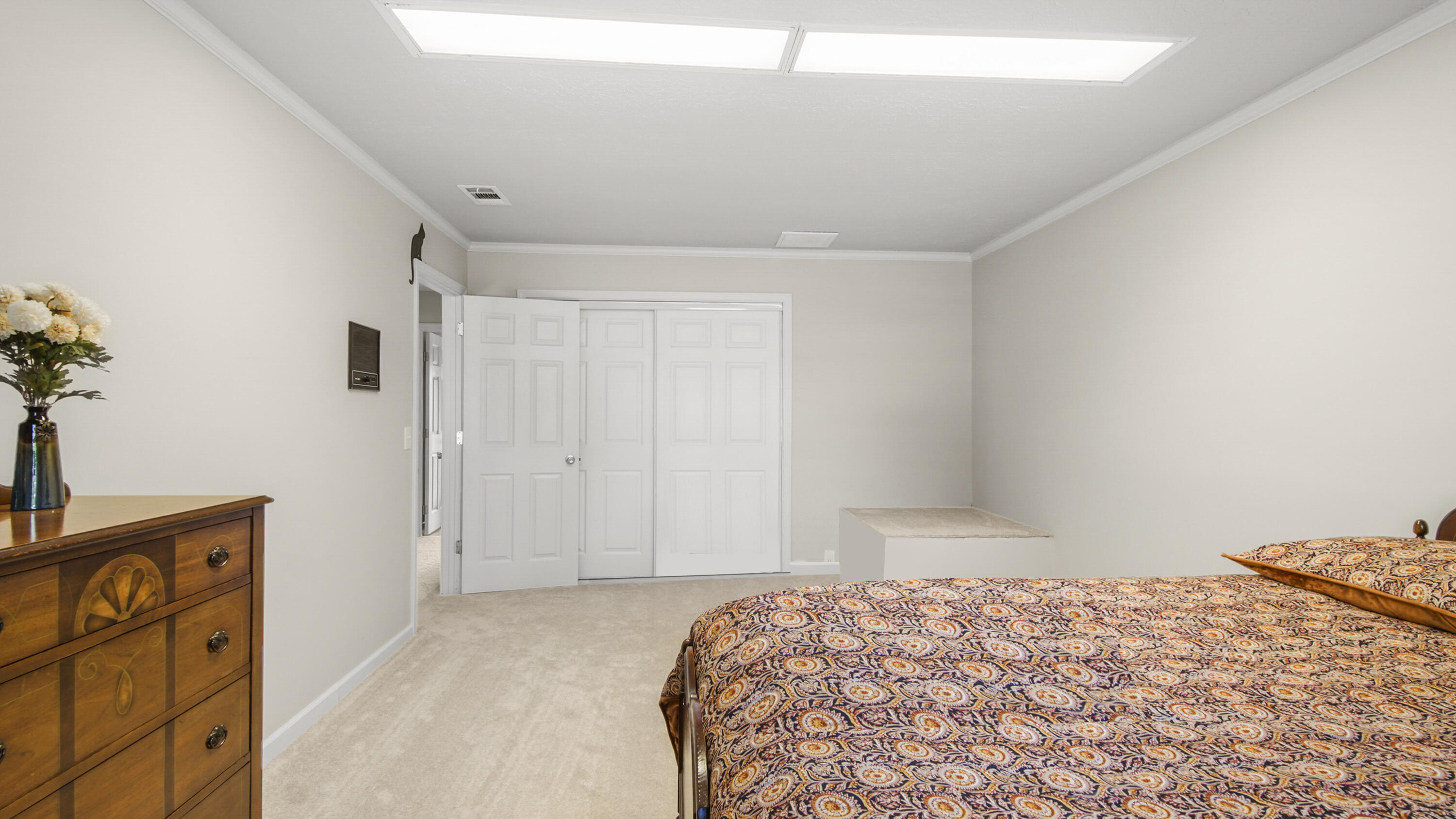 DEERPOINT ESTATES - Residential