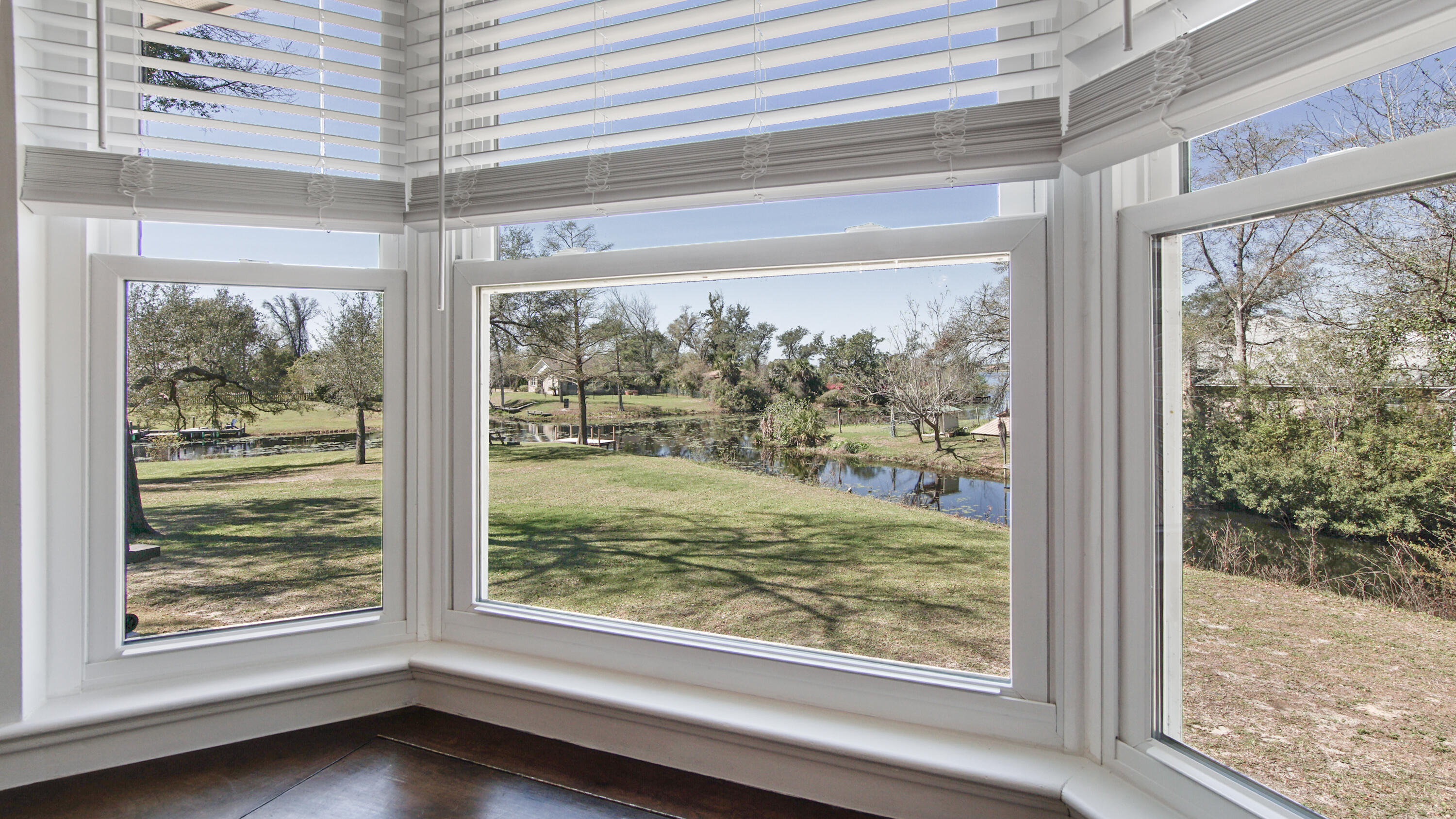 DEERPOINT ESTATES - Residential