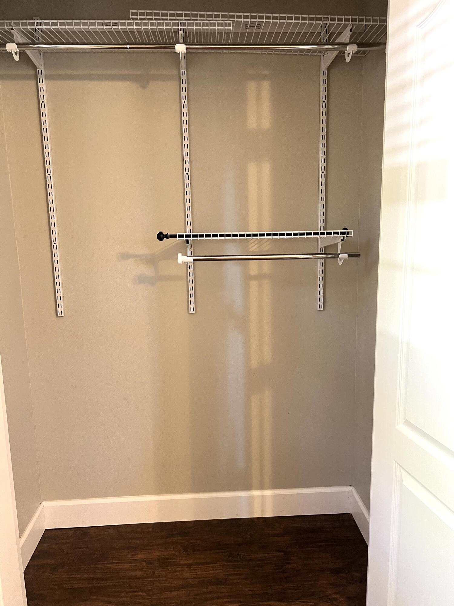 LAKE SHARON ESTATES - Residential Lease