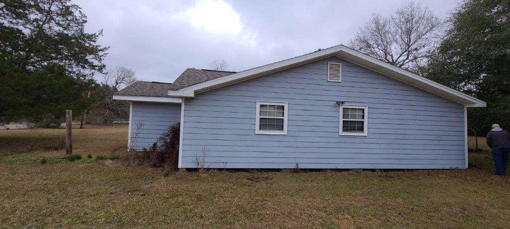 NO RECORDED SUBDIVISION - Residential