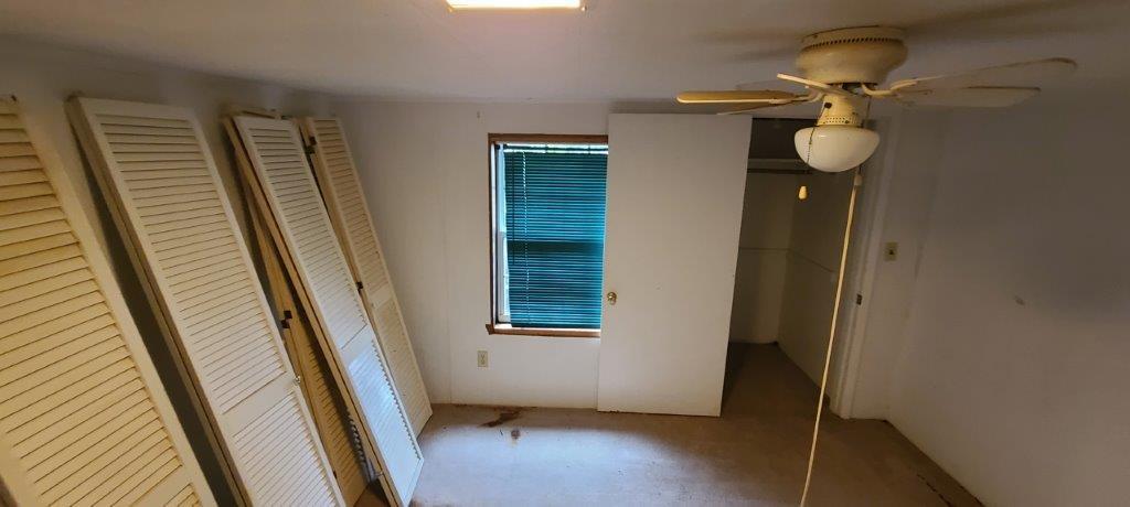 NO RECORDED SUBDIVISION - Residential