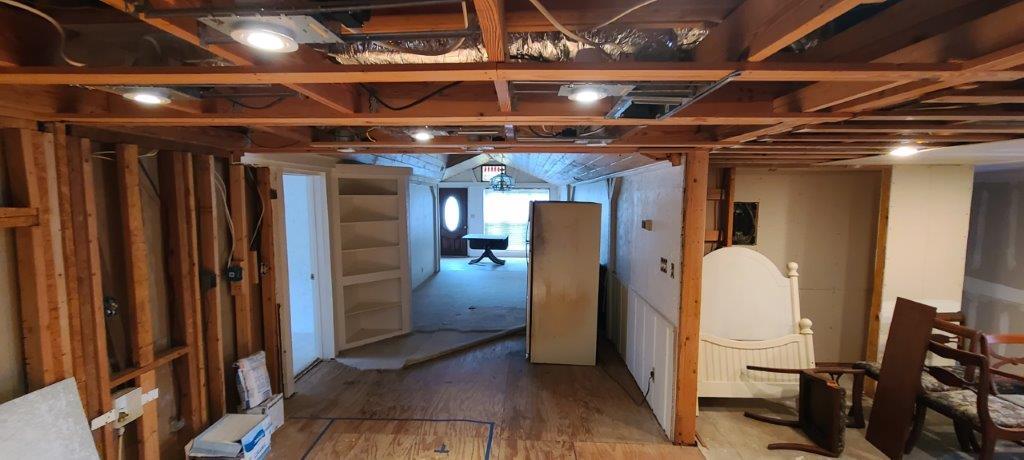 NO RECORDED SUBDIVISION - Residential