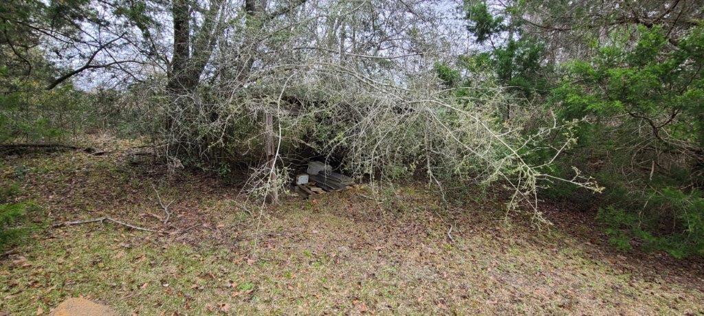 NO RECORDED SUBDIVISION - Residential