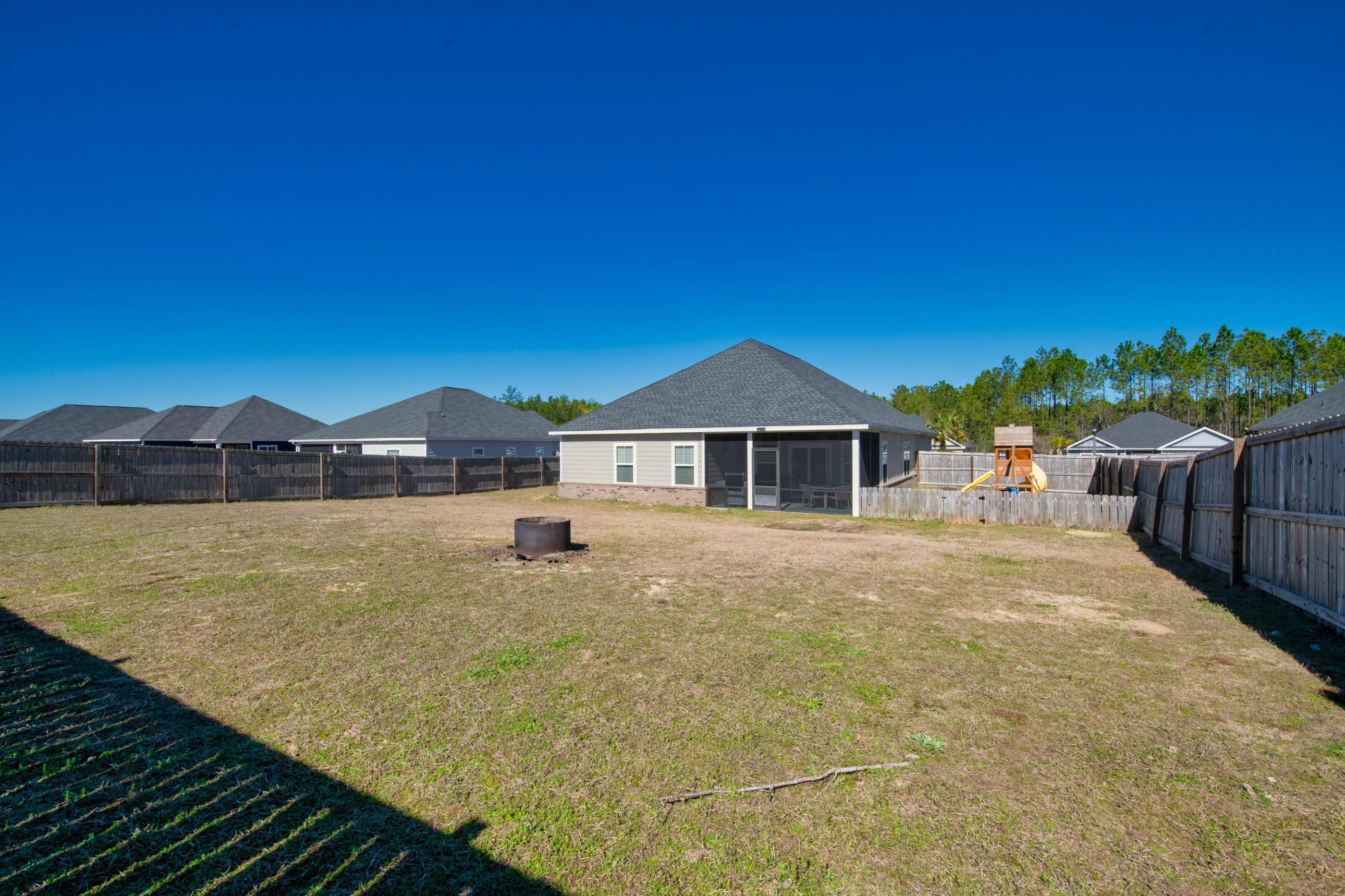 CROSS CREEK - Residential