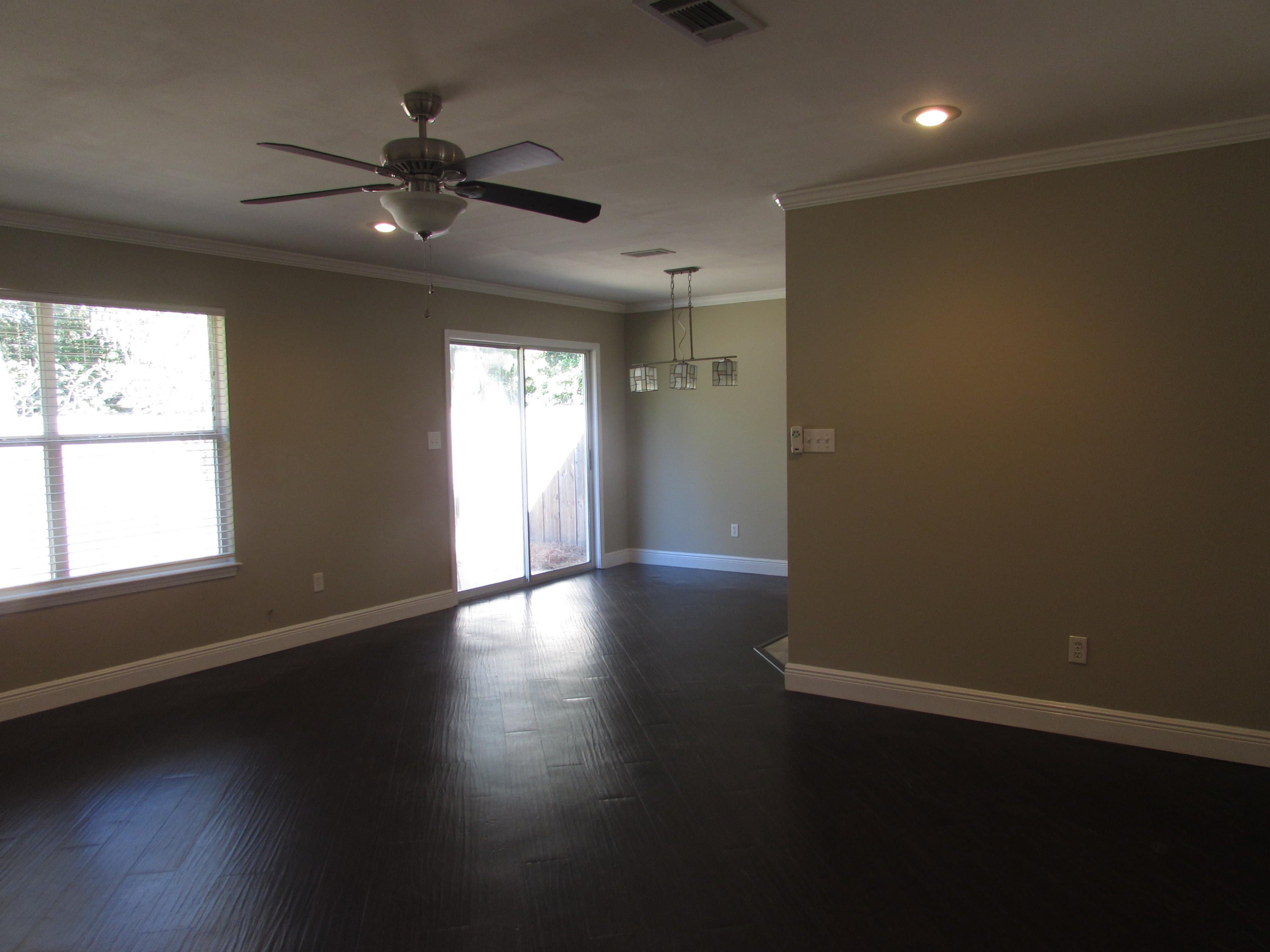 VALPARAISO PINECREST 5 - Residential