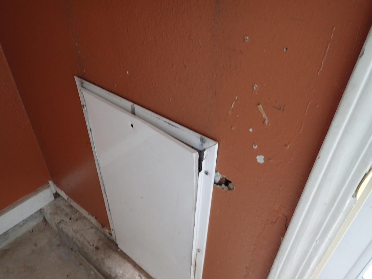 SOUTH POINTE EST. - Residential