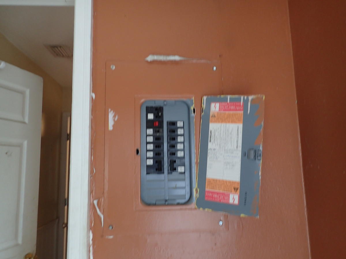 SOUTH POINTE EST. - Residential