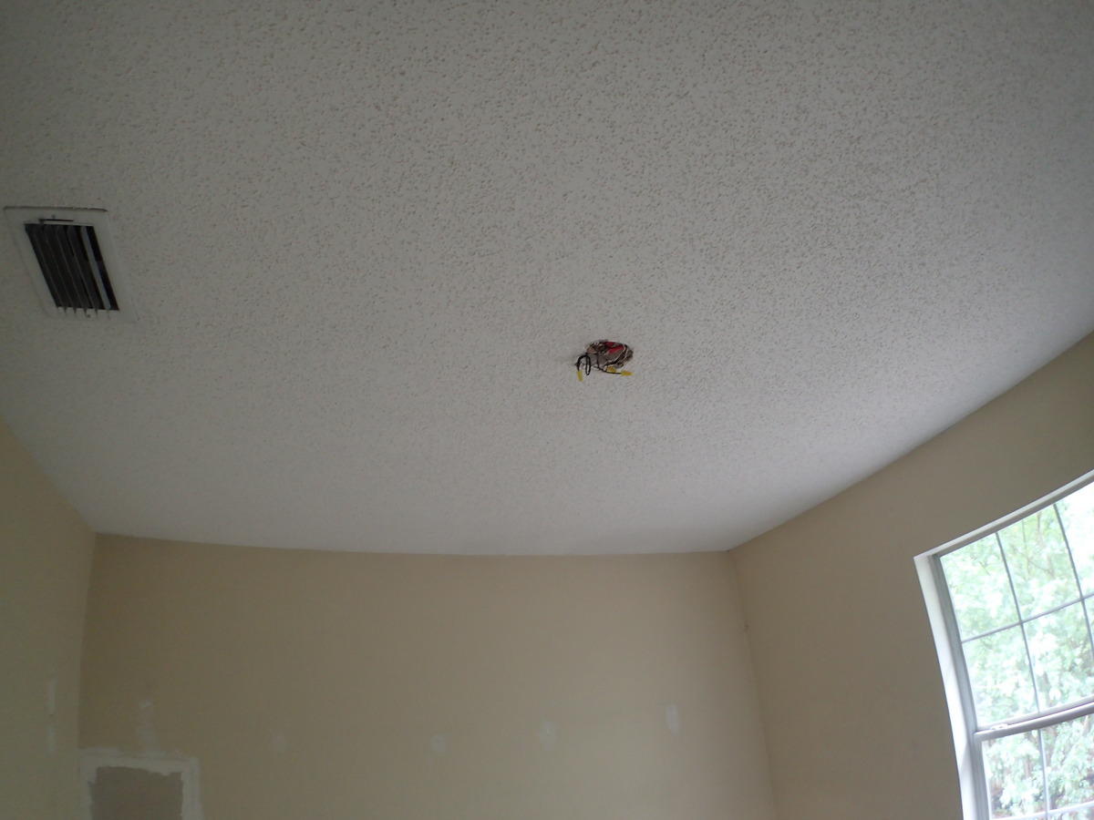 SOUTH POINTE EST. - Residential