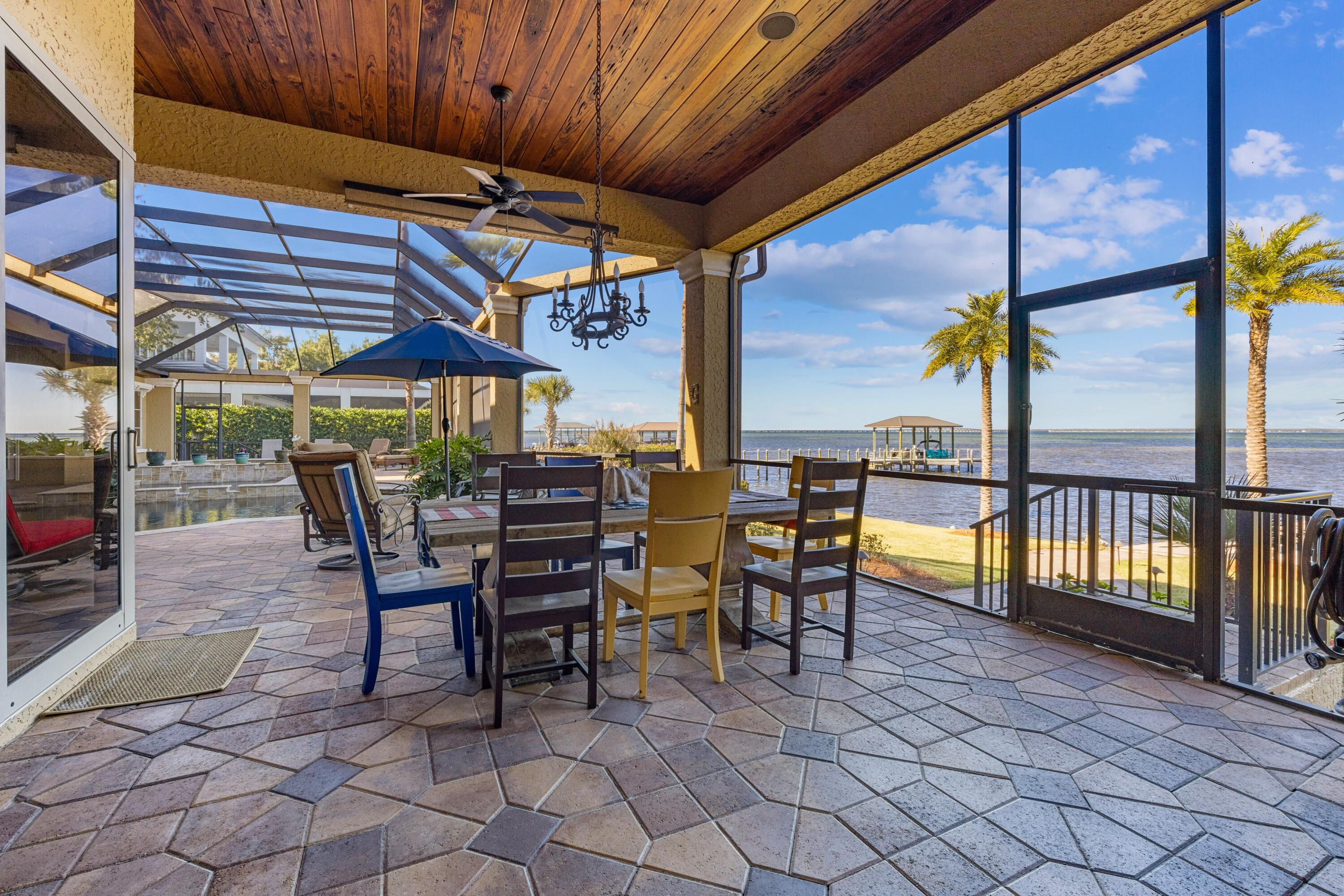 REGATTA BAY PH 1 - Residential