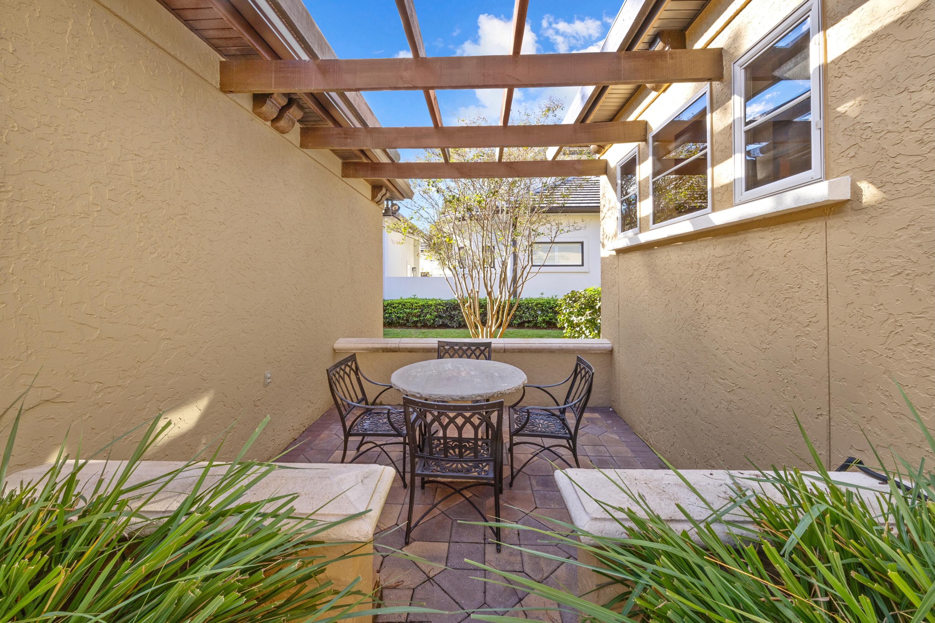 REGATTA BAY PH 1 - Residential