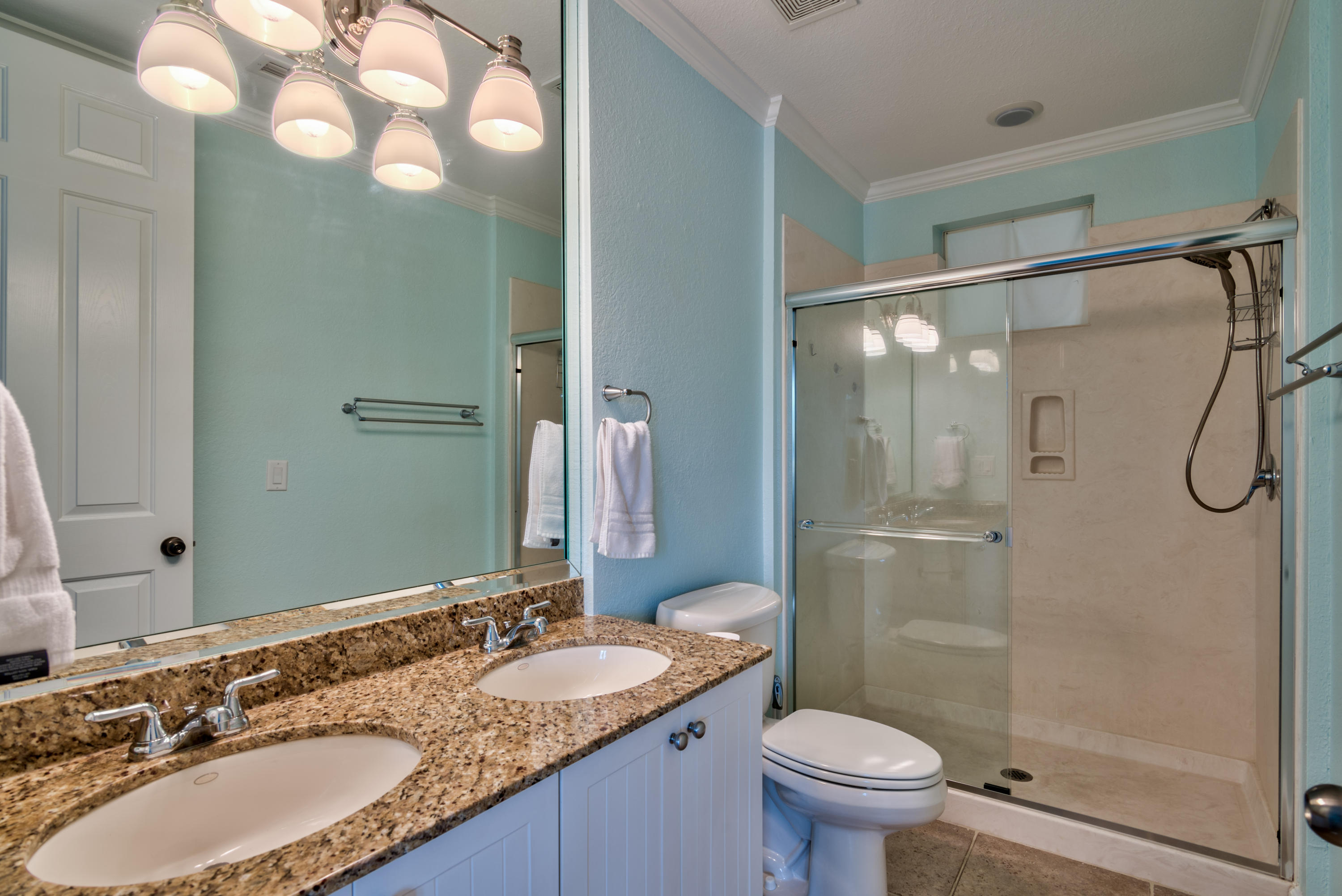 CRYSTAL COVE - Residential