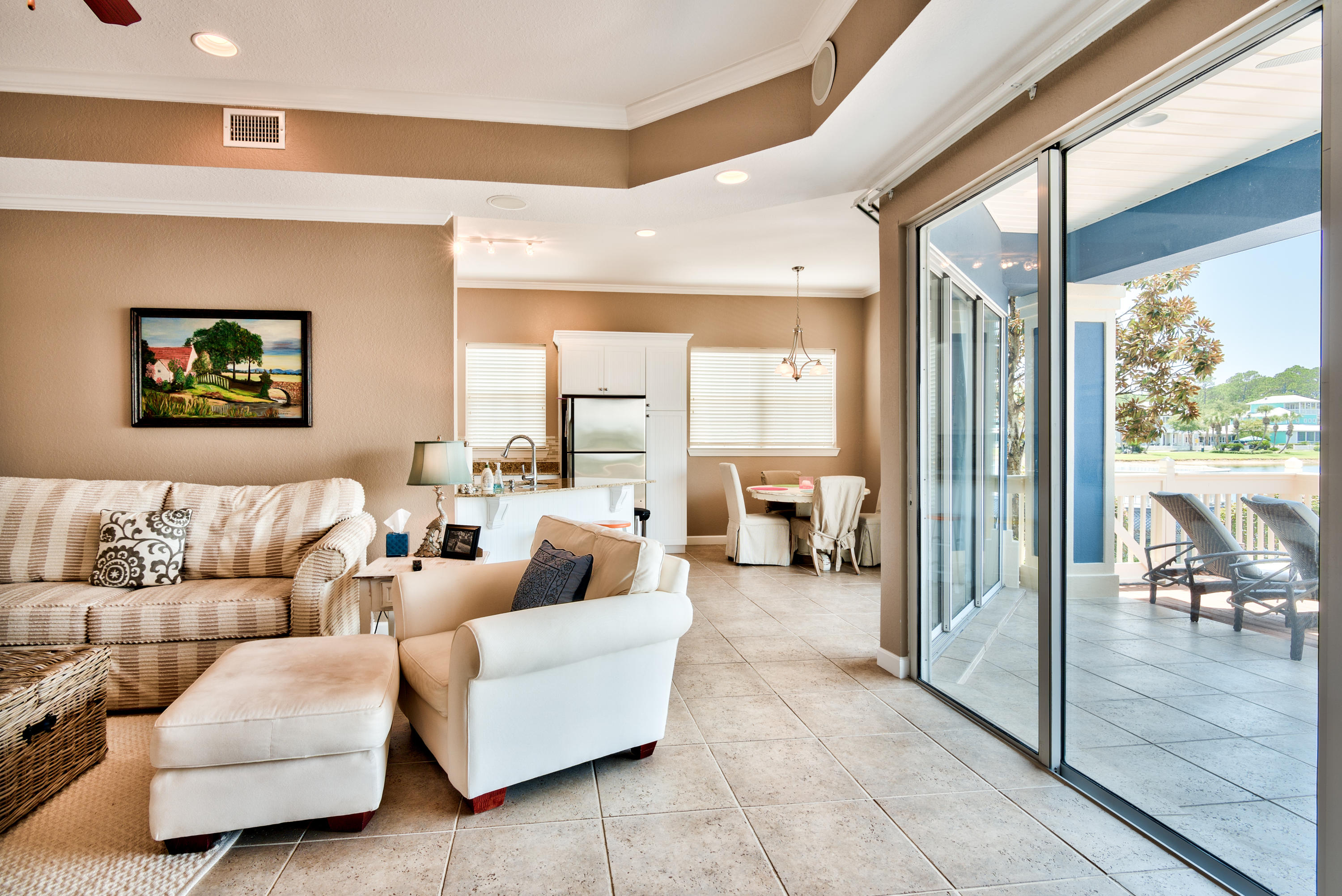 CRYSTAL COVE - Residential