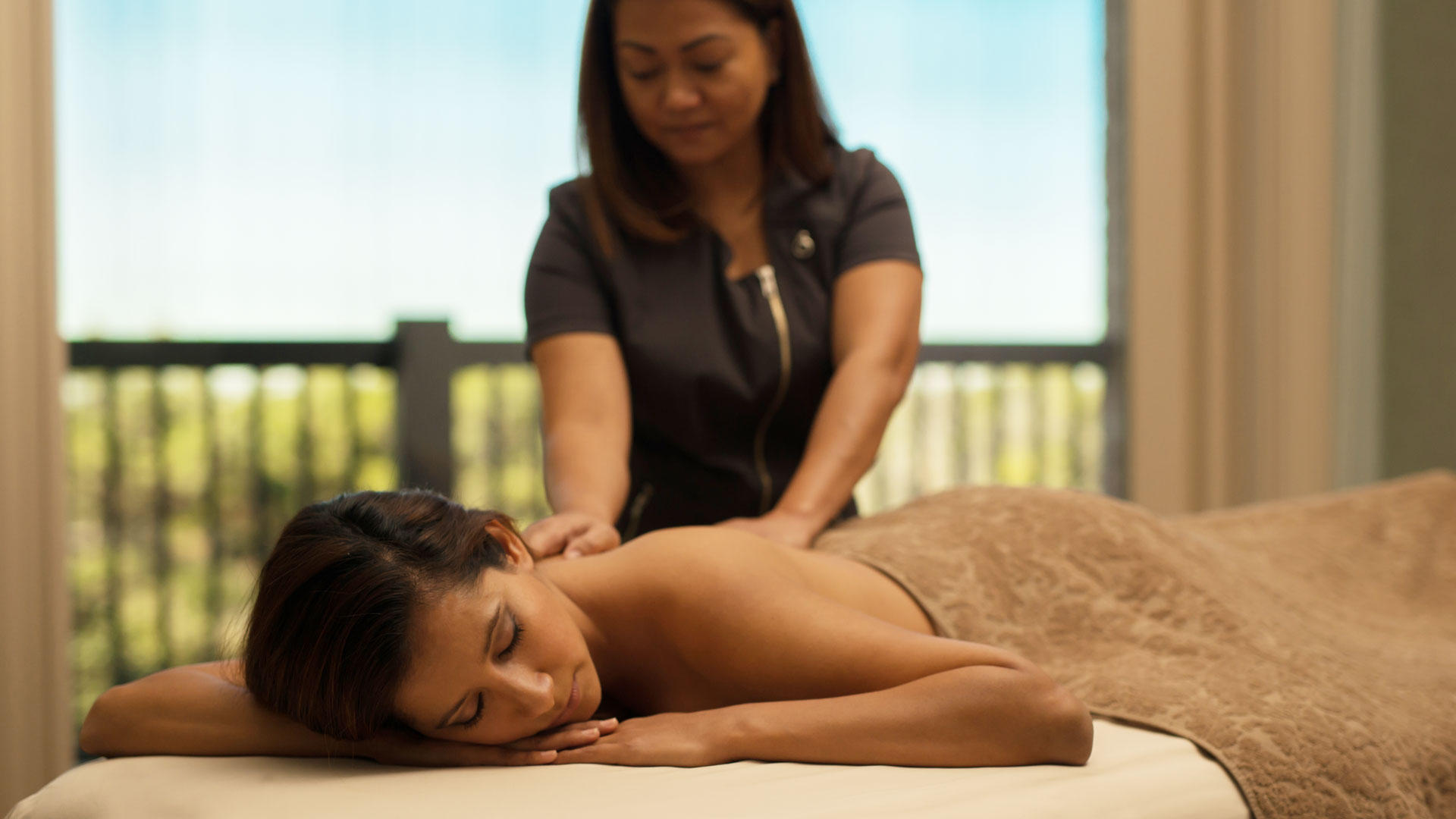 Parkside at the Henderson - Residential