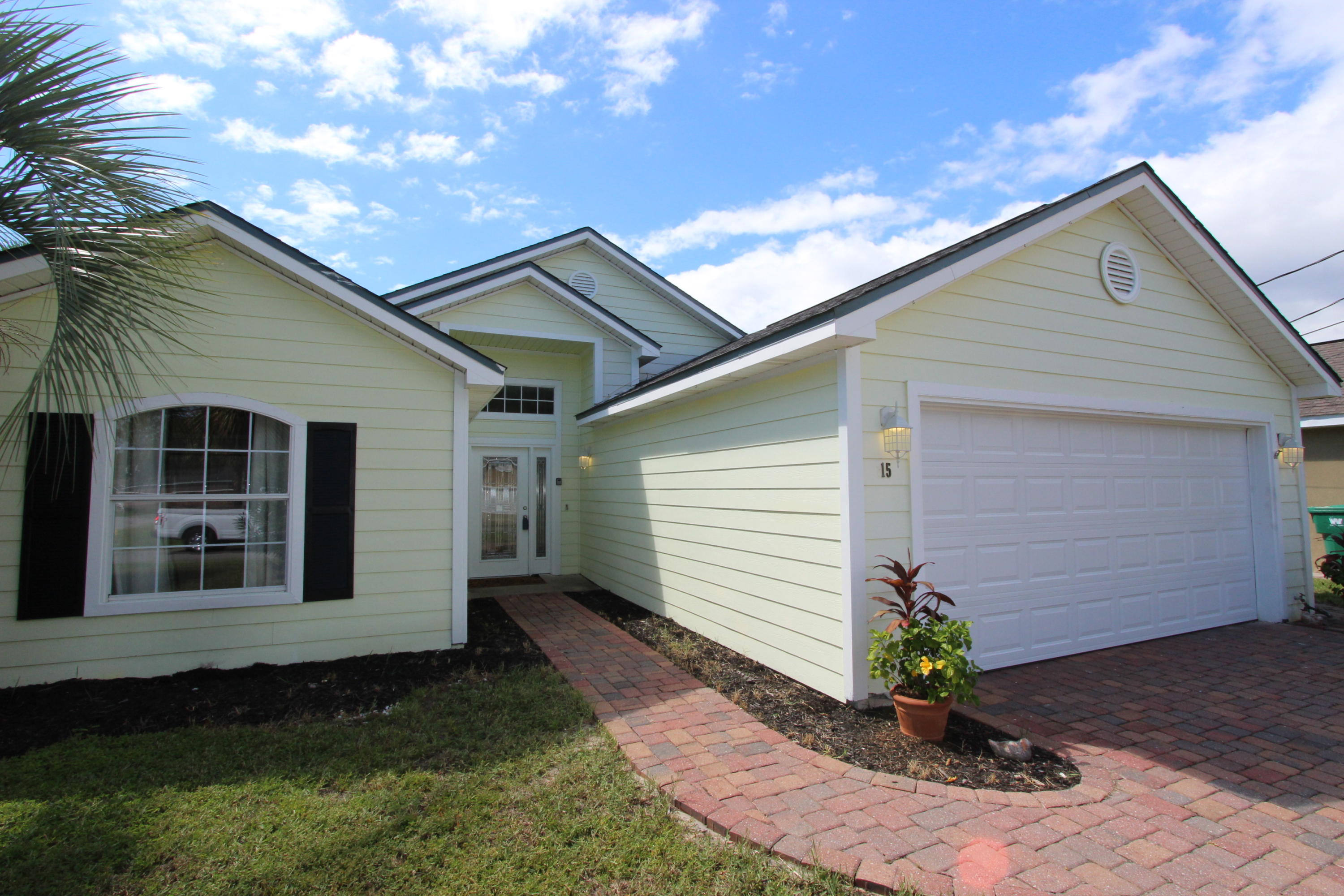 HIDDEN HARBOR ESTATES - Residential