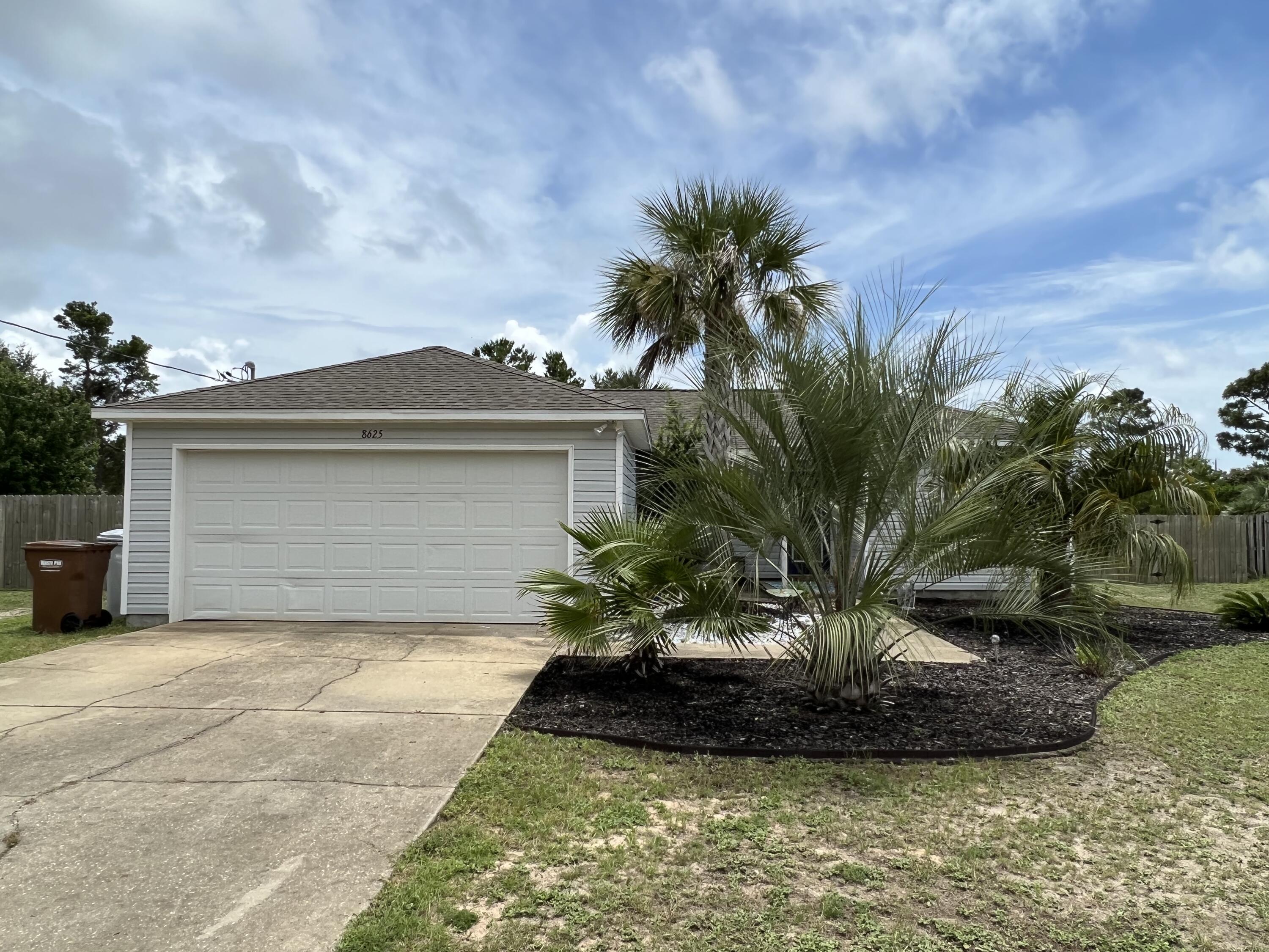 NAVARRE FIRST ADD - Residential