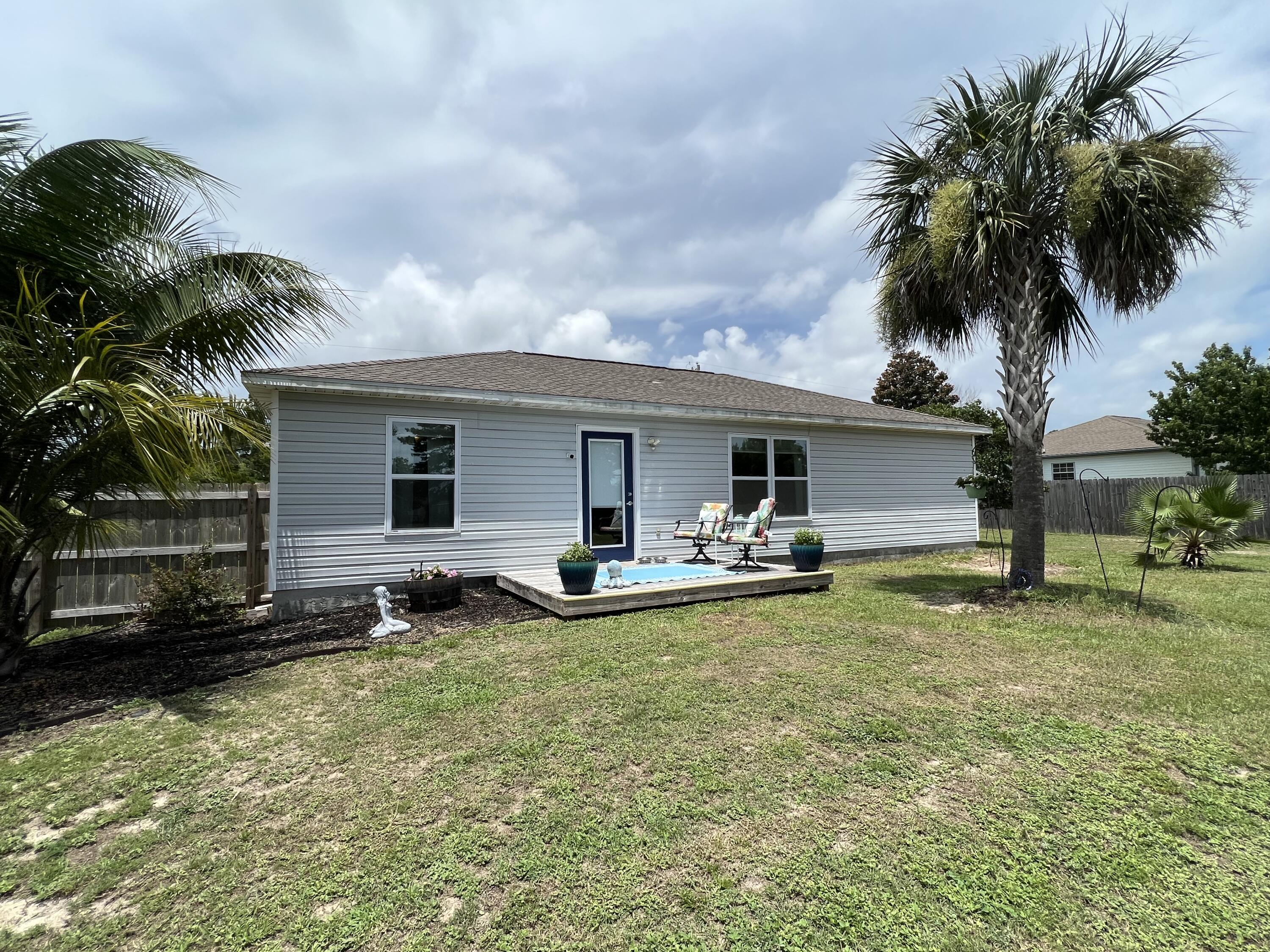 NAVARRE FIRST ADD - Residential