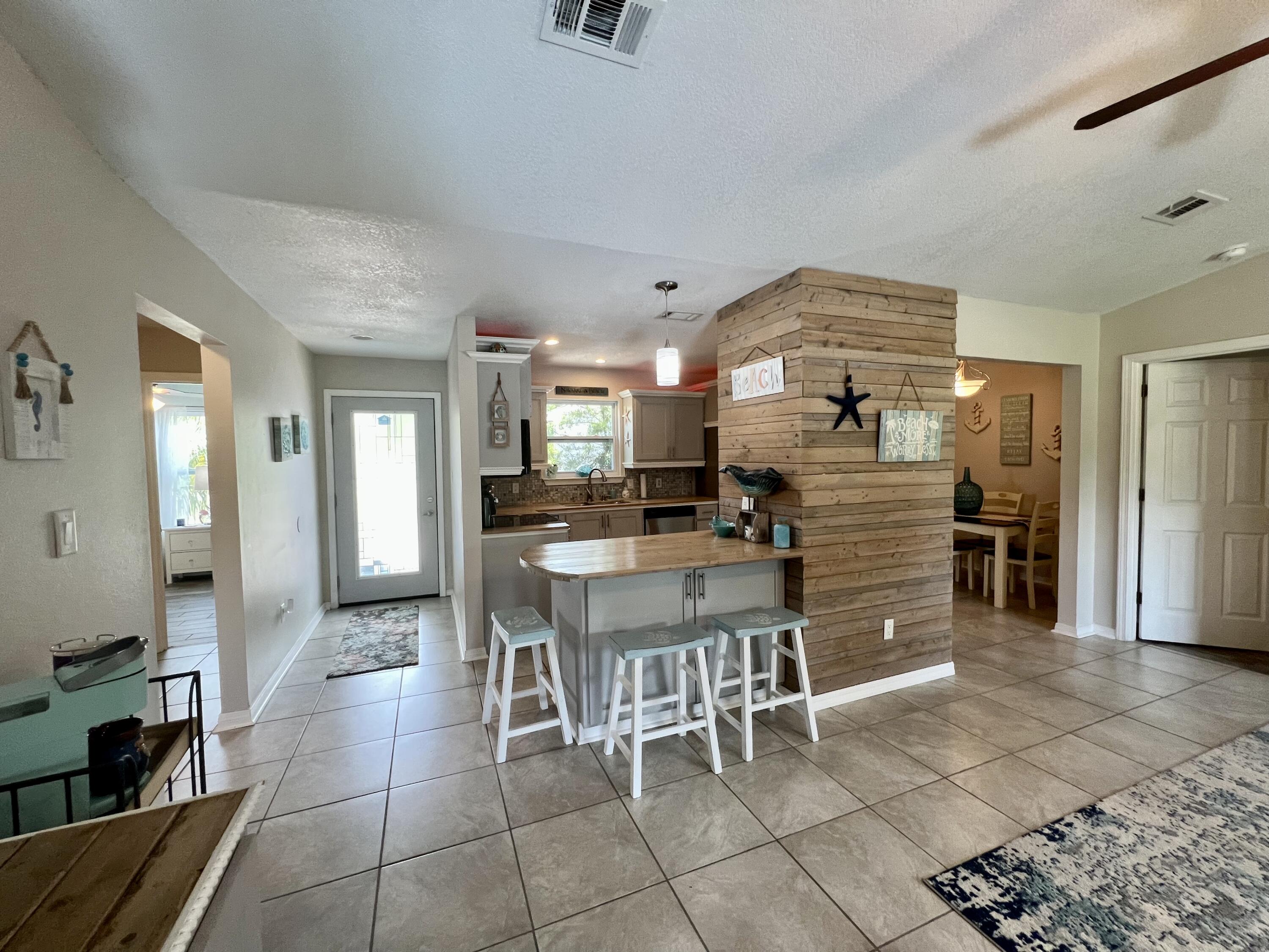 NAVARRE FIRST ADD - Residential