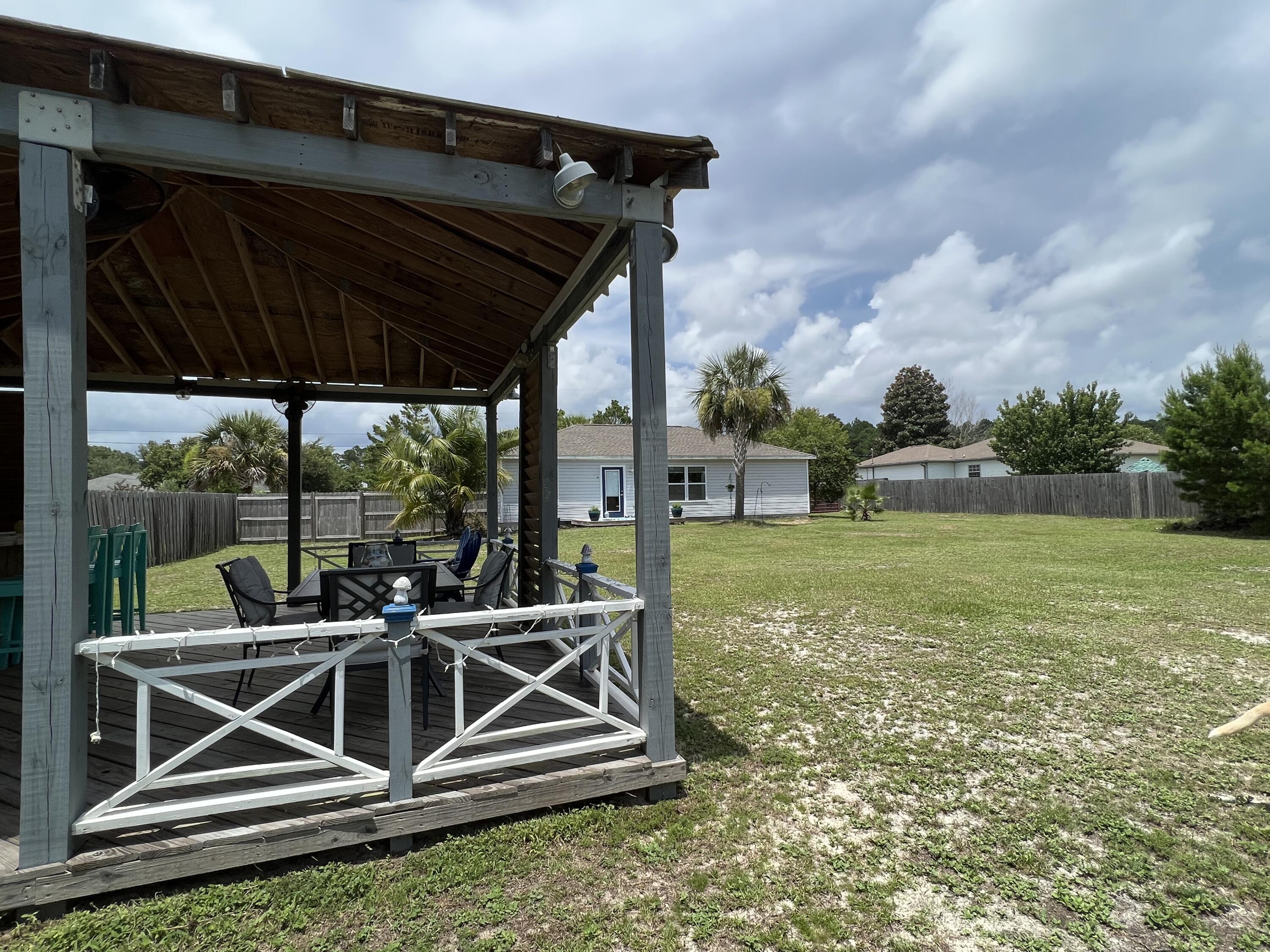 NAVARRE FIRST ADD - Residential