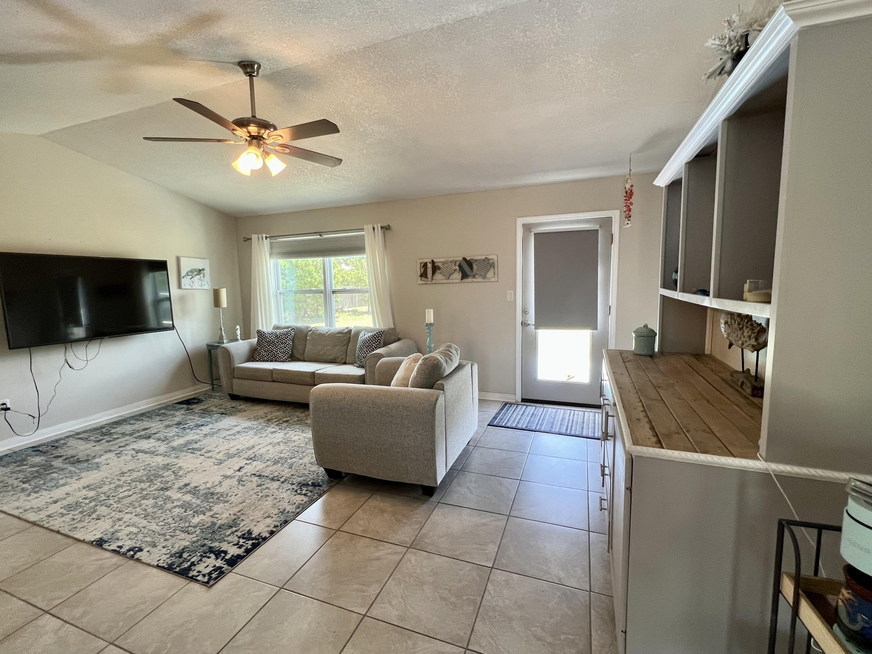 NAVARRE FIRST ADD - Residential