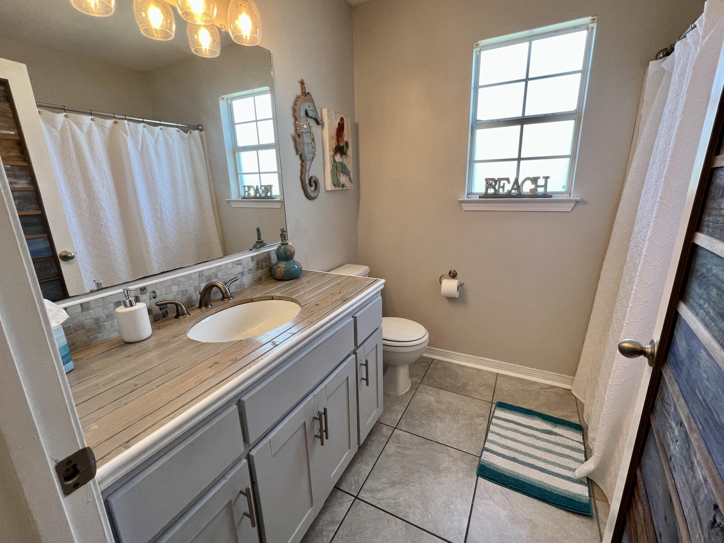 NAVARRE FIRST ADD - Residential