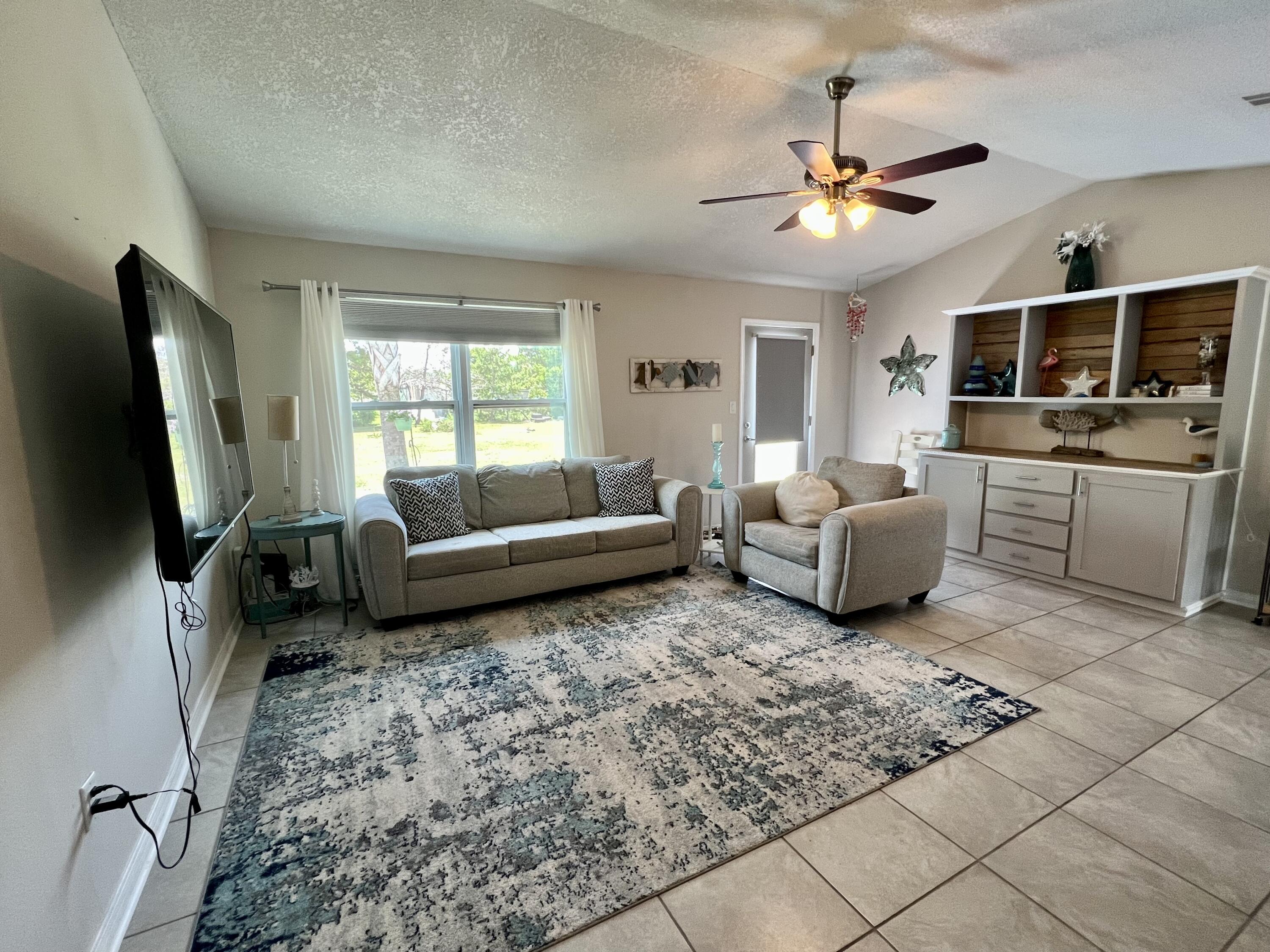 NAVARRE FIRST ADD - Residential