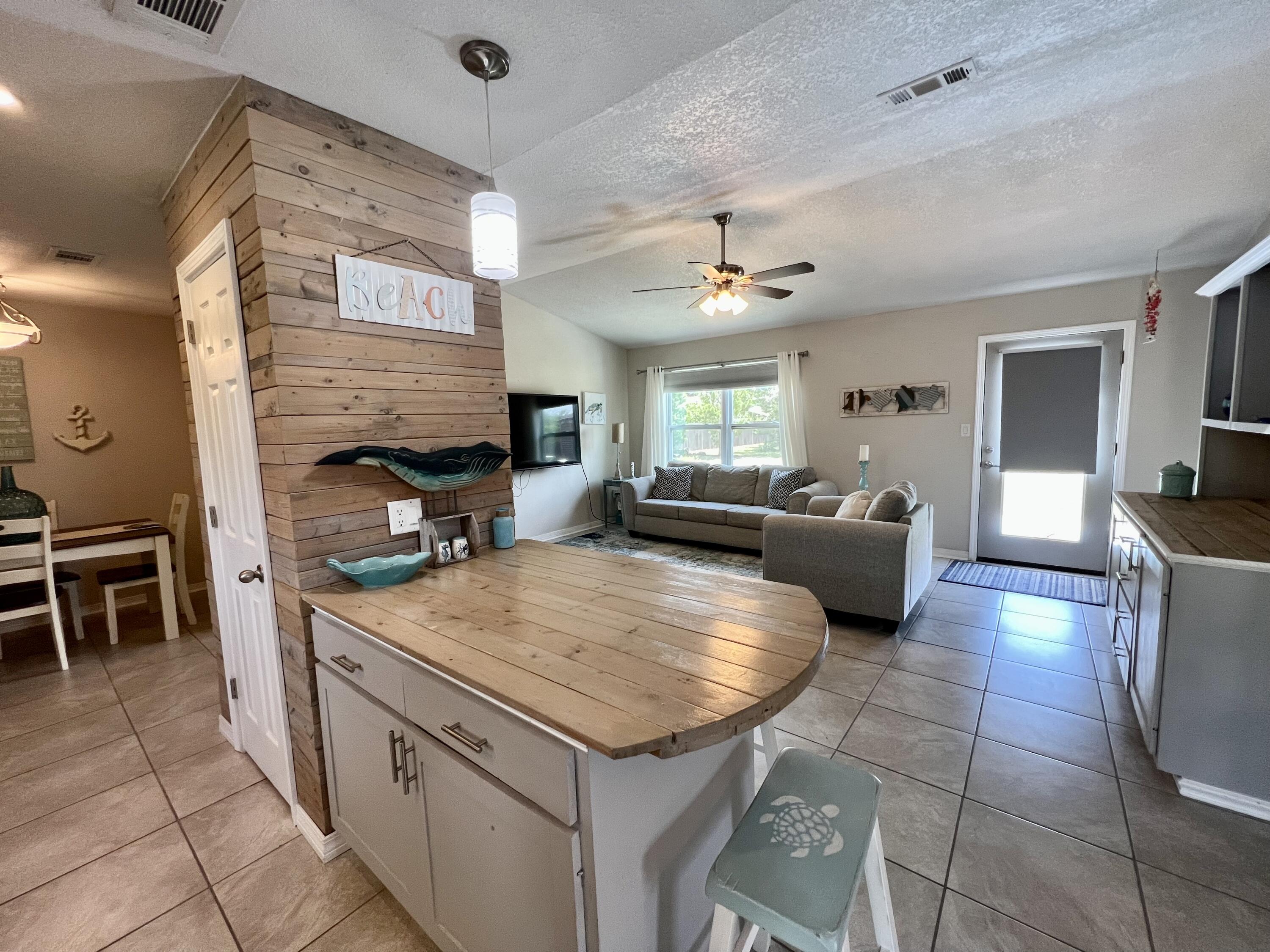 NAVARRE FIRST ADD - Residential