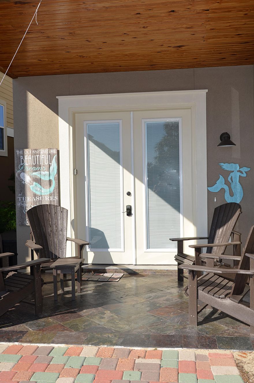 This Beautiful Florida Cottage is very tastefully decorated in upscale beach furnishings. Located in very popular Villages of Crystal Beach with great location near Shopping, dining and entertainment. This home is great for a vacation rental investment with upwards of $50,000 gross rental potential (verify with Destin Comforts Management) or a great home for full time living. 4 Bedrooms, 3.5 baths with 2 master suites. Sold fully furnished with the exception of the contents of owners closets. Currently on the rental program, you can ease right into the investment with no hiccups or move right on in. This home is in pristine condition with all the comforts you can imagine including an under counter ice maker. Check out the lagoon pool and hot tub along with other amenities at the pool area