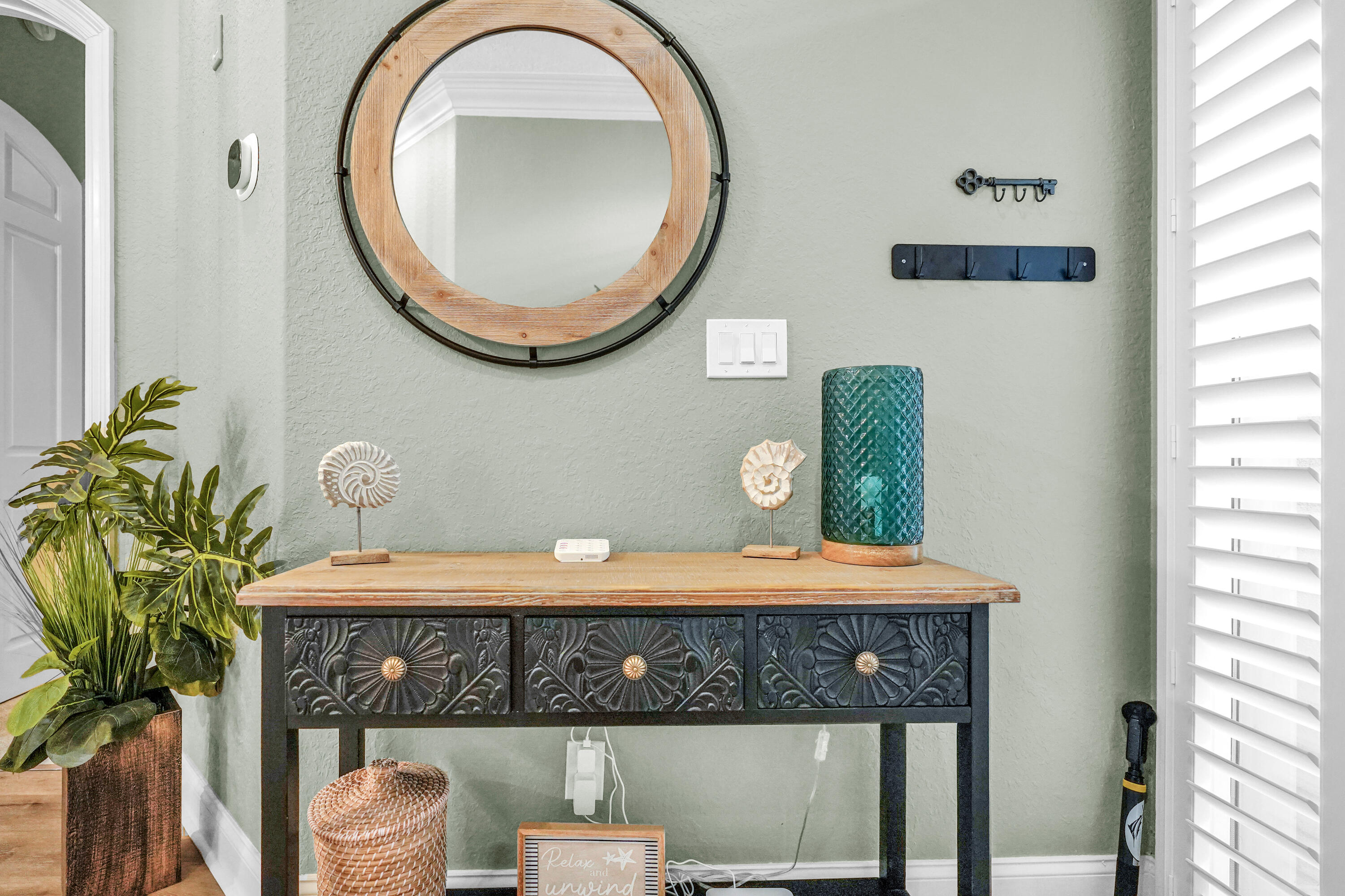 TRANQUIL HARBOR - Residential