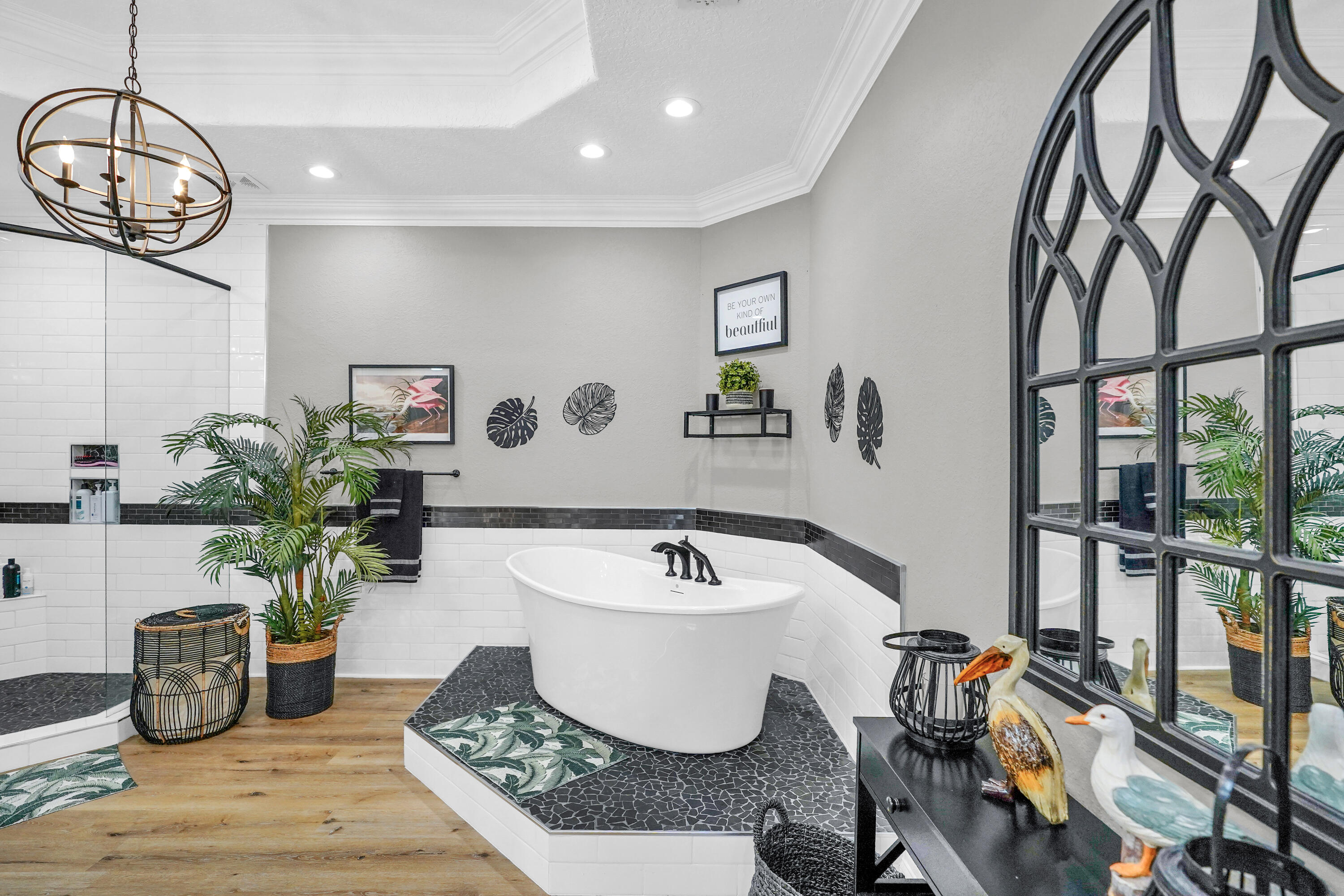 TRANQUIL HARBOR - Residential