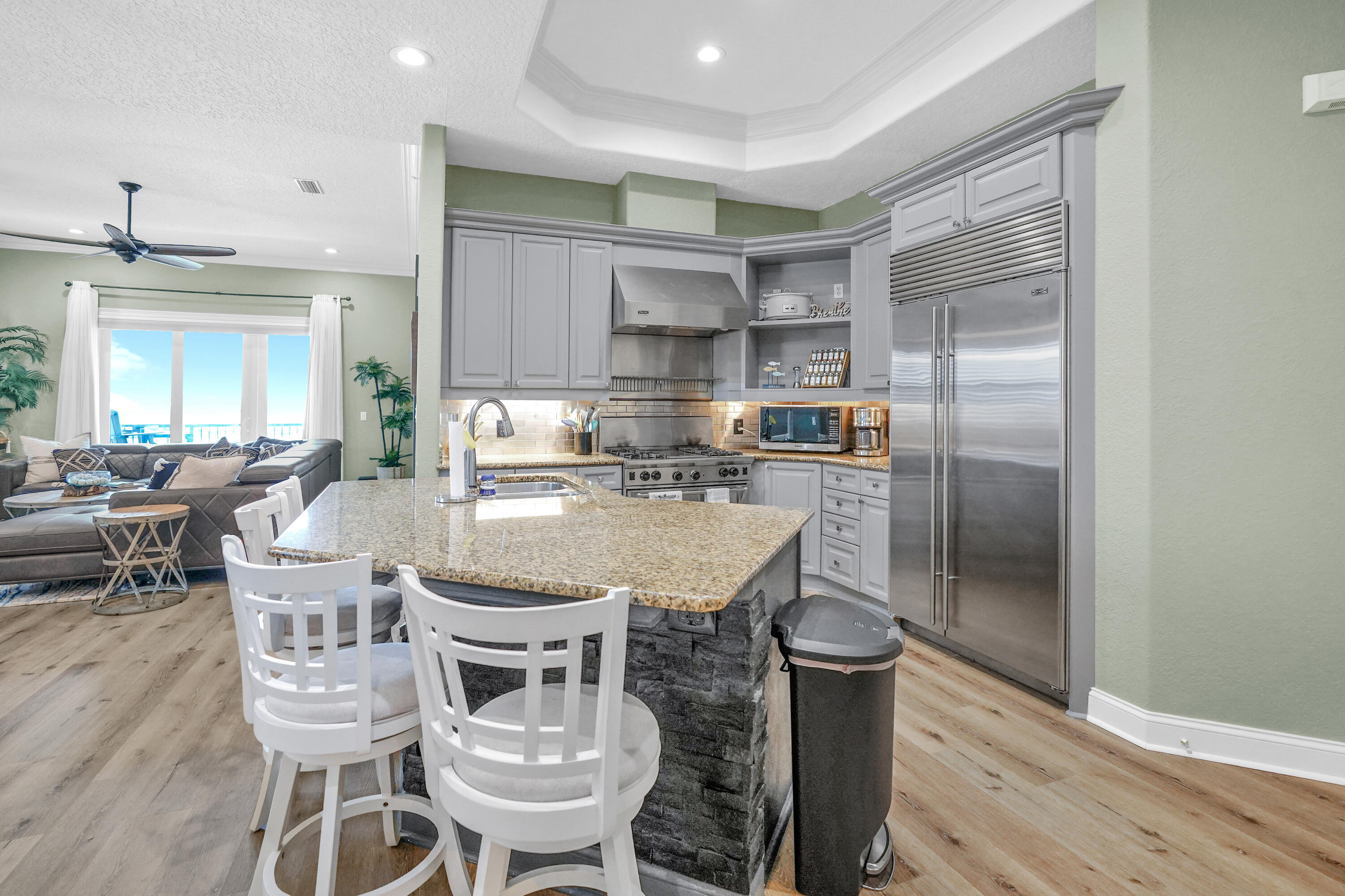 TRANQUIL HARBOR - Residential