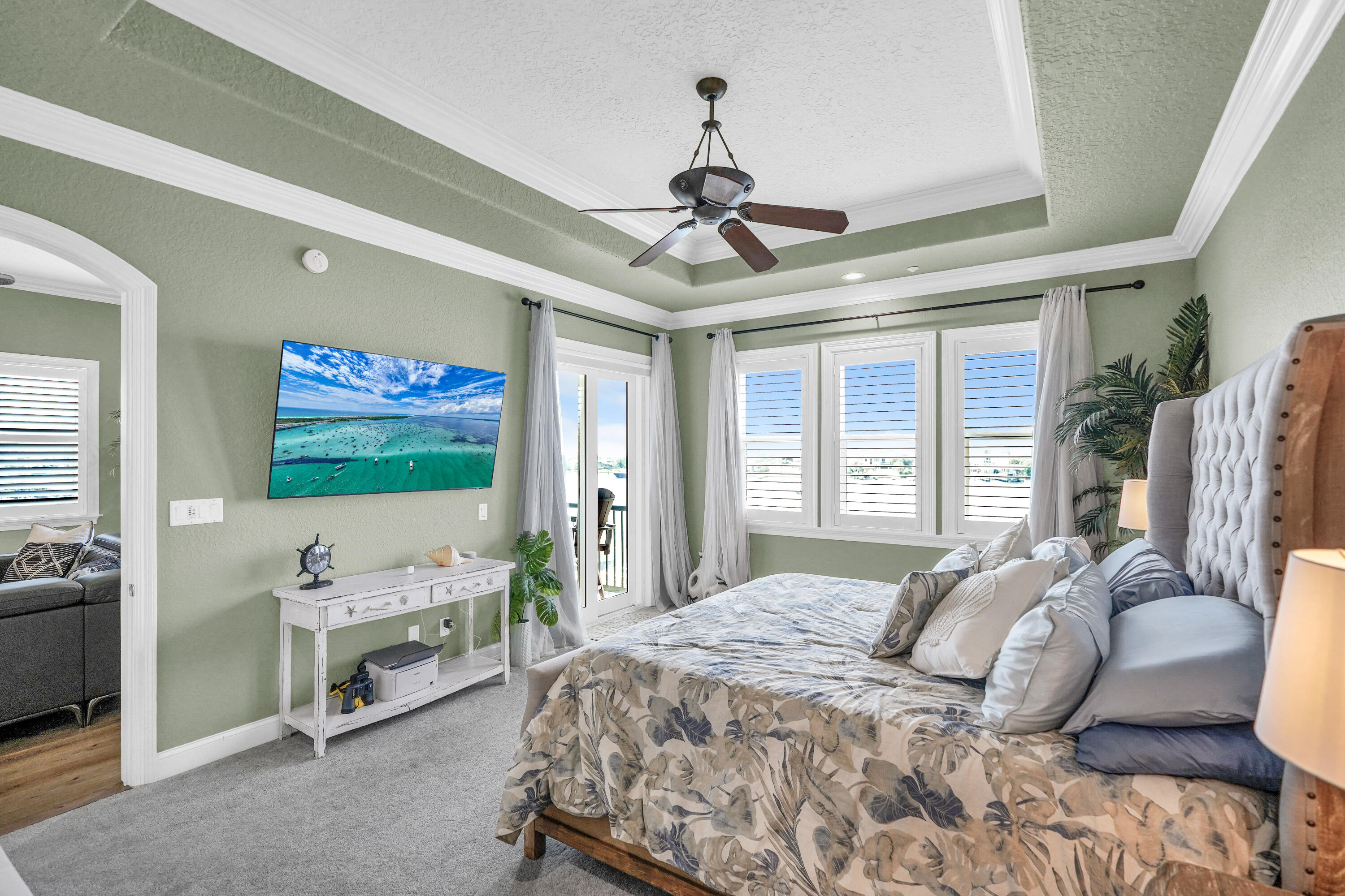 TRANQUIL HARBOR - Residential