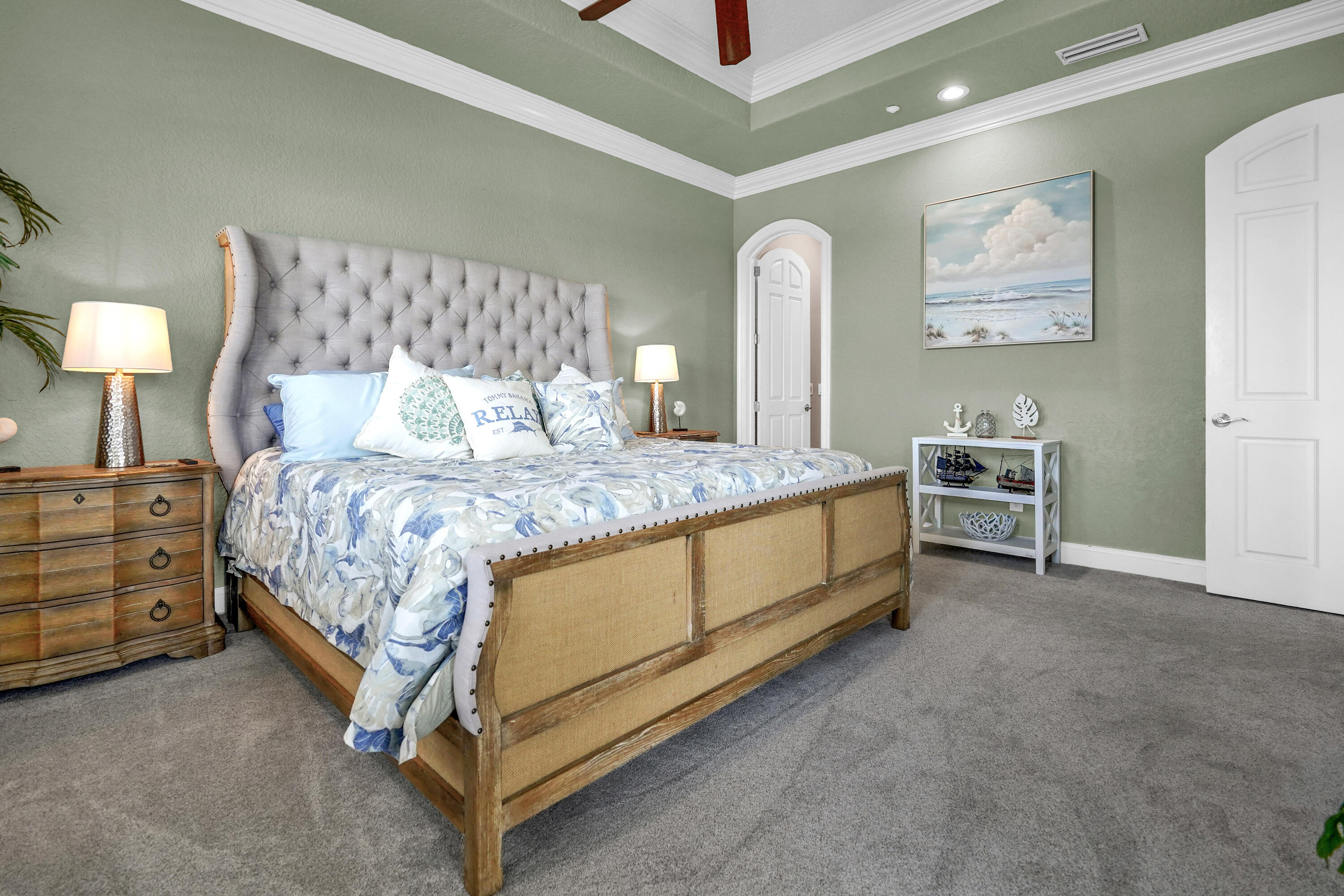 TRANQUIL HARBOR - Residential