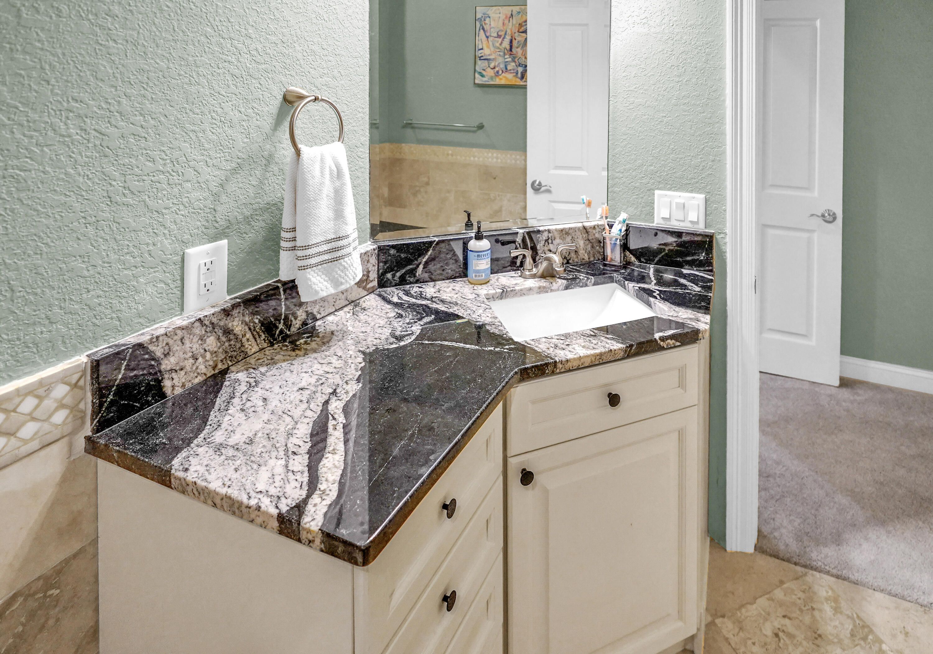 TRANQUIL HARBOR - Residential