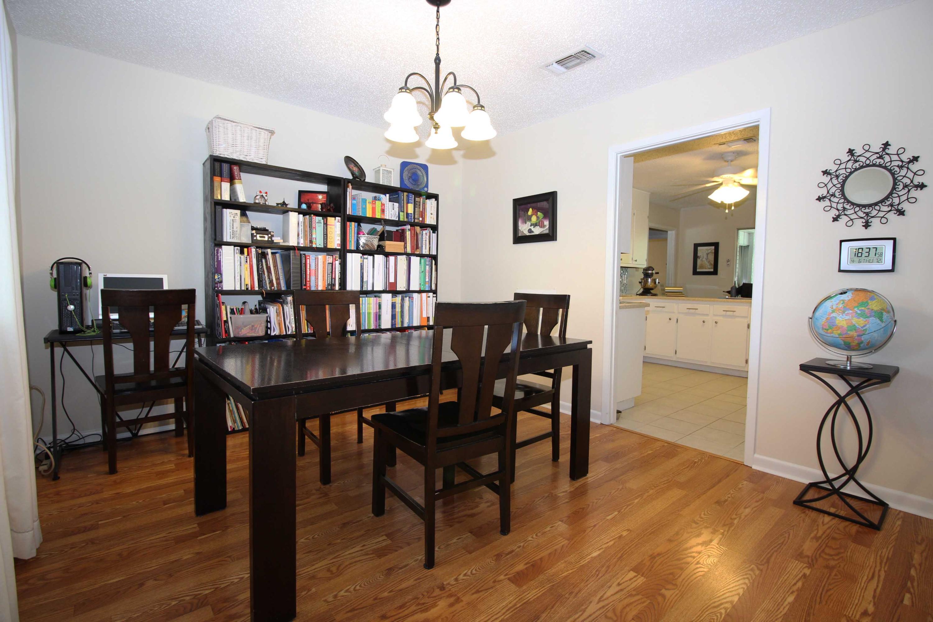 KENWOOD S/D 3RD ADDN - Residential