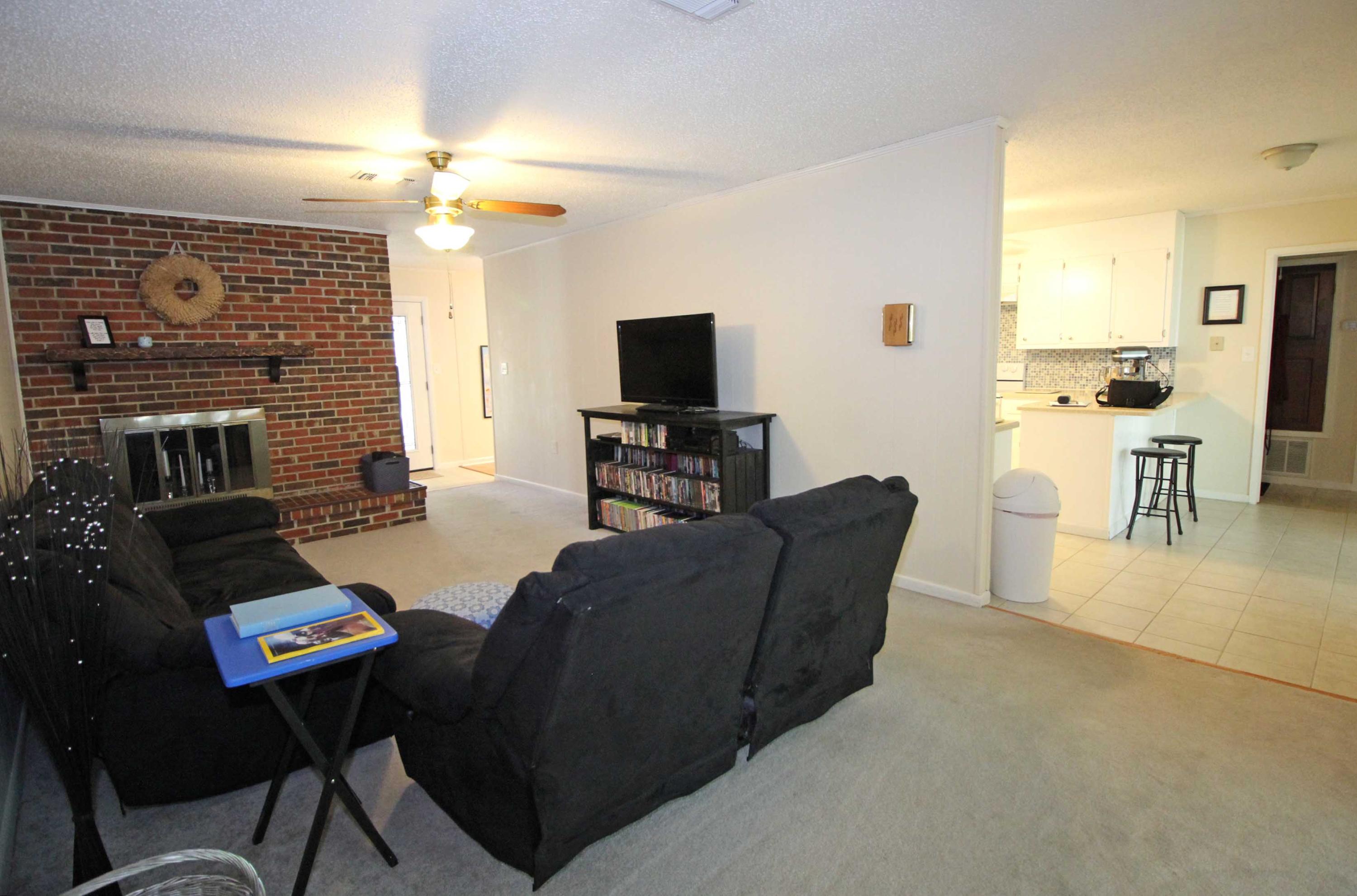 KENWOOD S/D 3RD ADDN - Residential