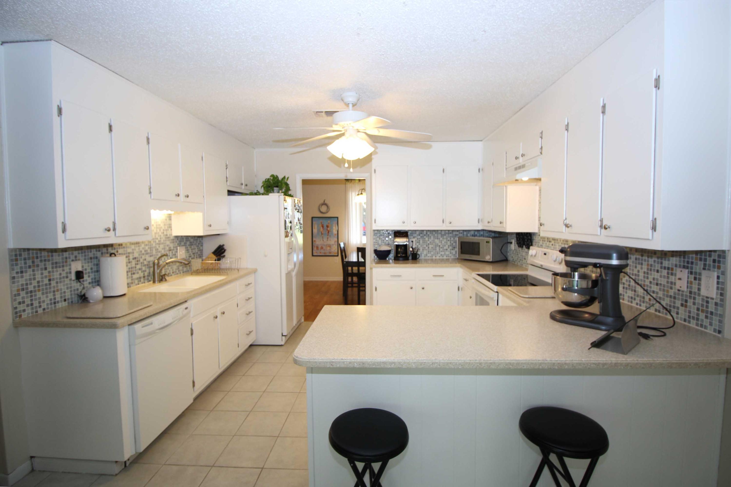 KENWOOD S/D 3RD ADDN - Residential