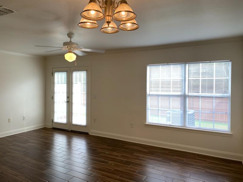EAGLES LANDING S/D - Residential Lease