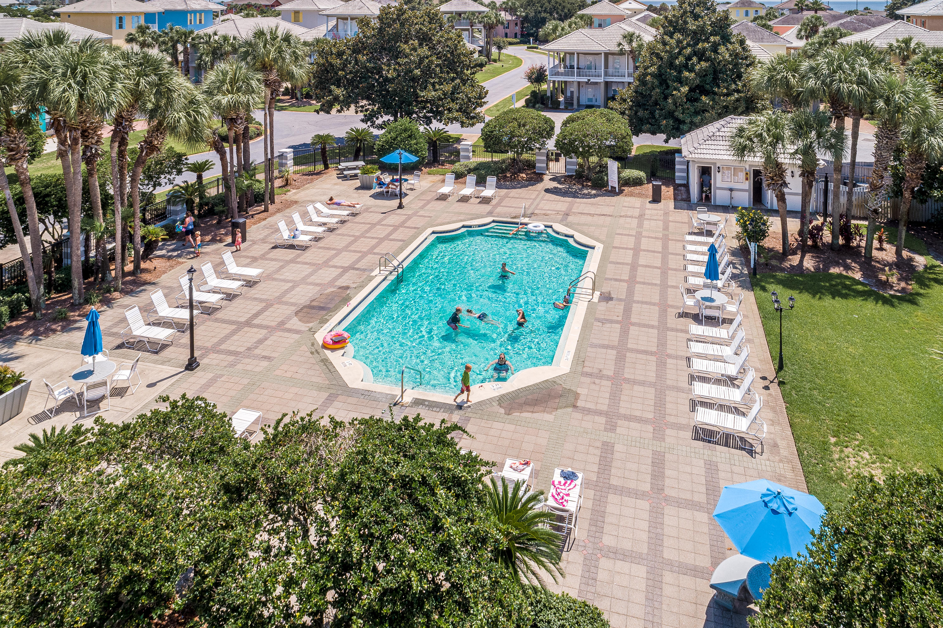 EMERALD SHORES OF SOUTH WALTON - Residential